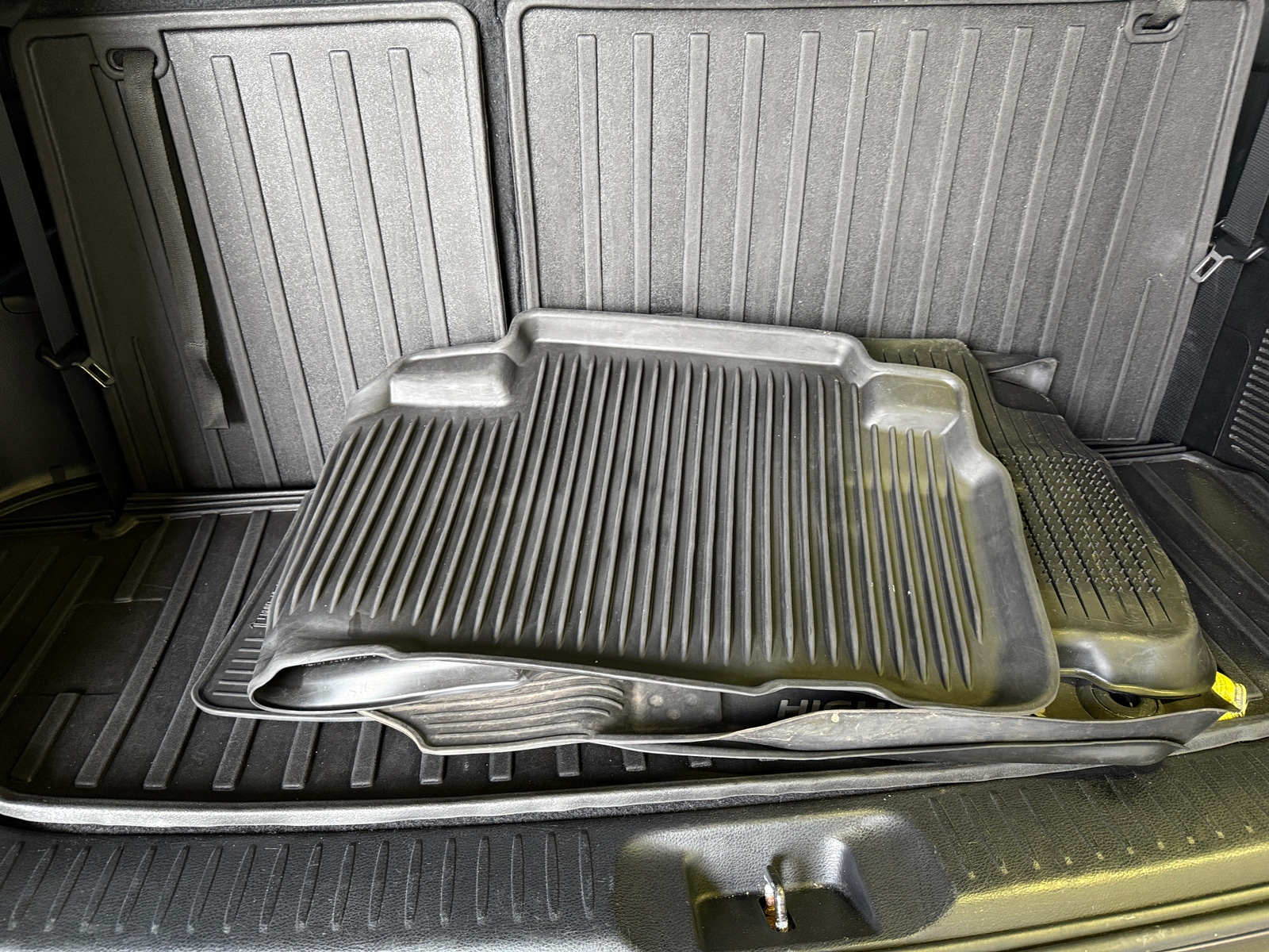 Thumbnail: 2019 Toyota Highlander - 6