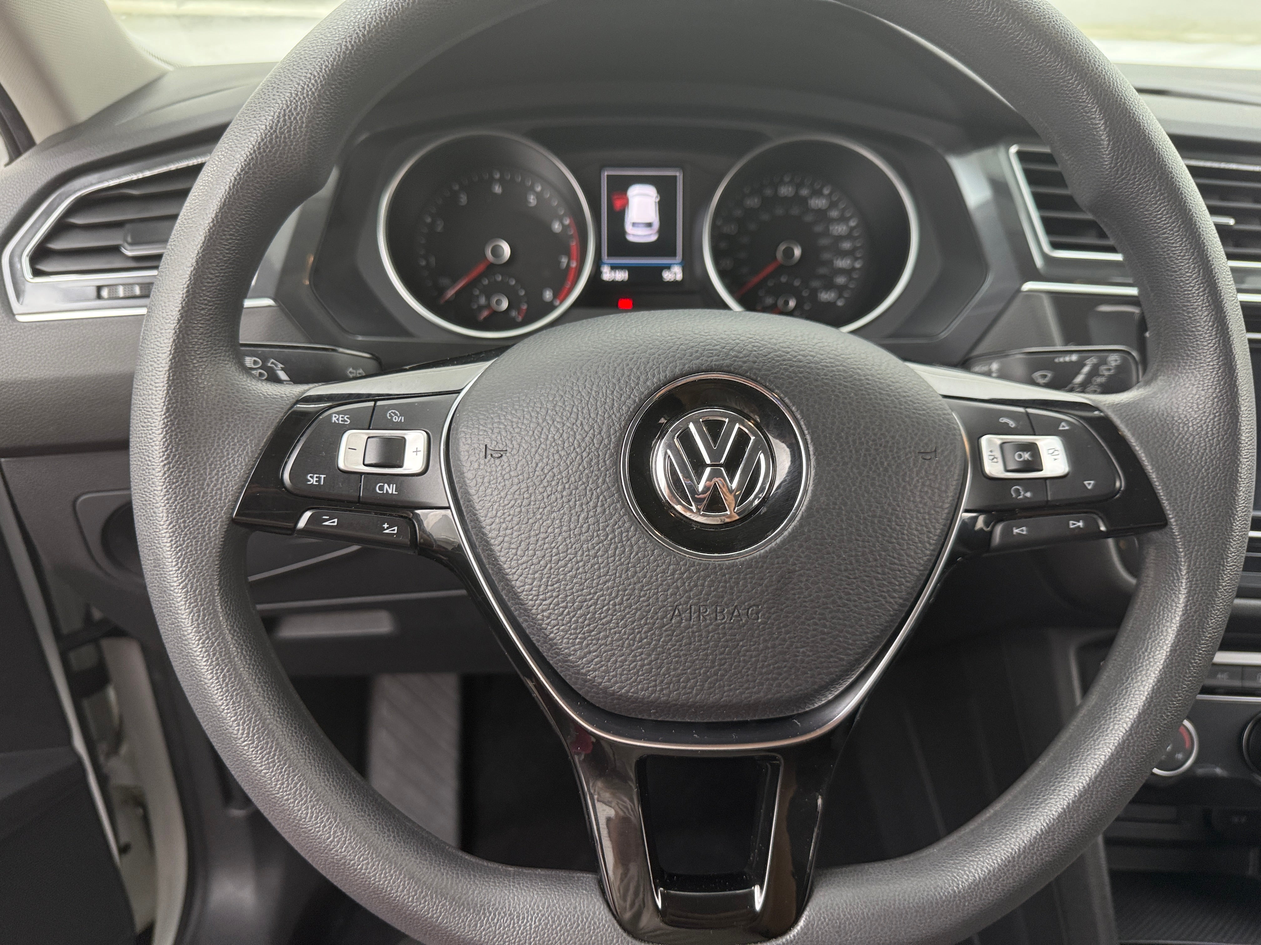 2018 Volkswagen Tiguan 2.0T 5