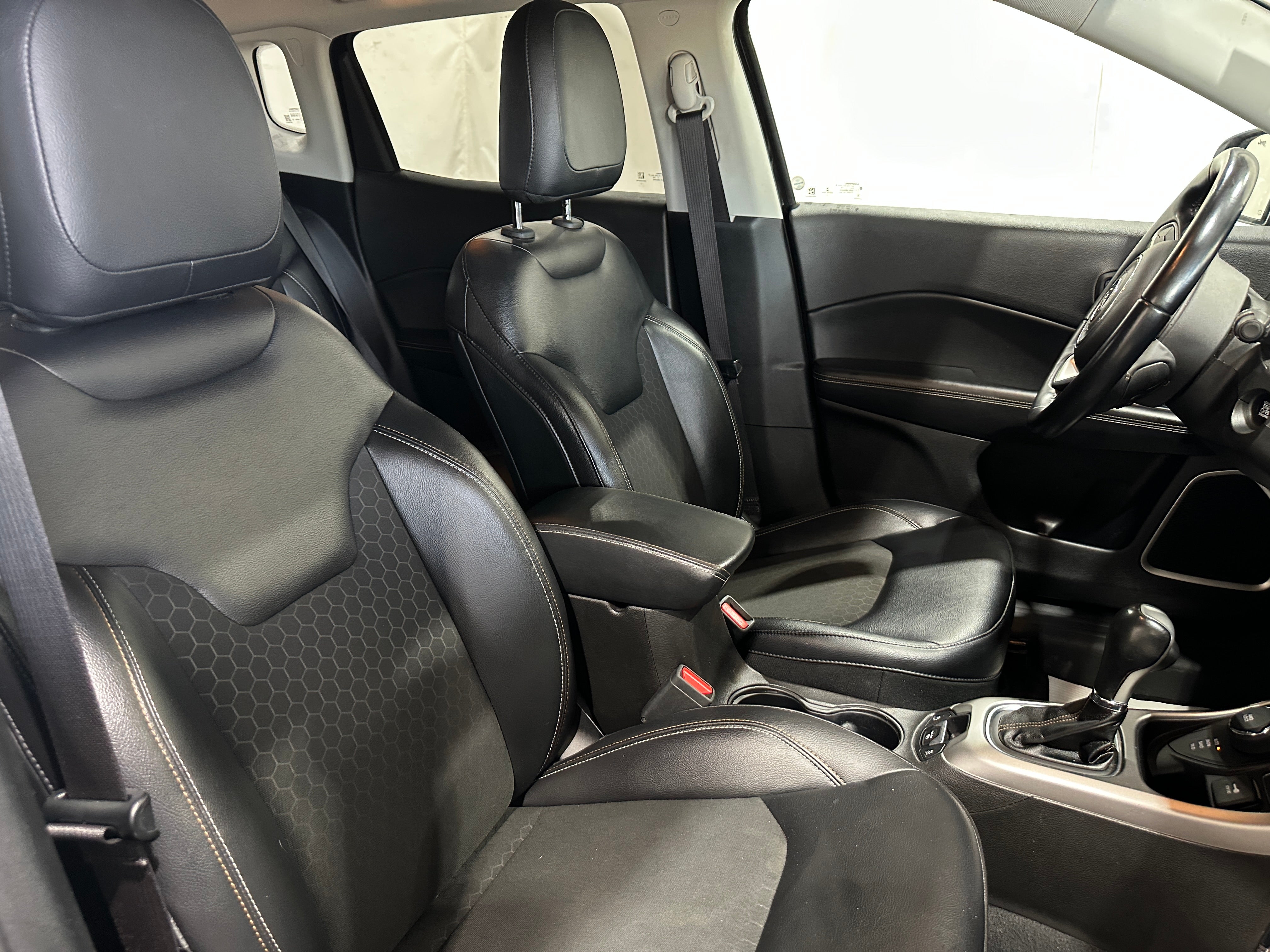 2018 Jeep Compass Latitude 2