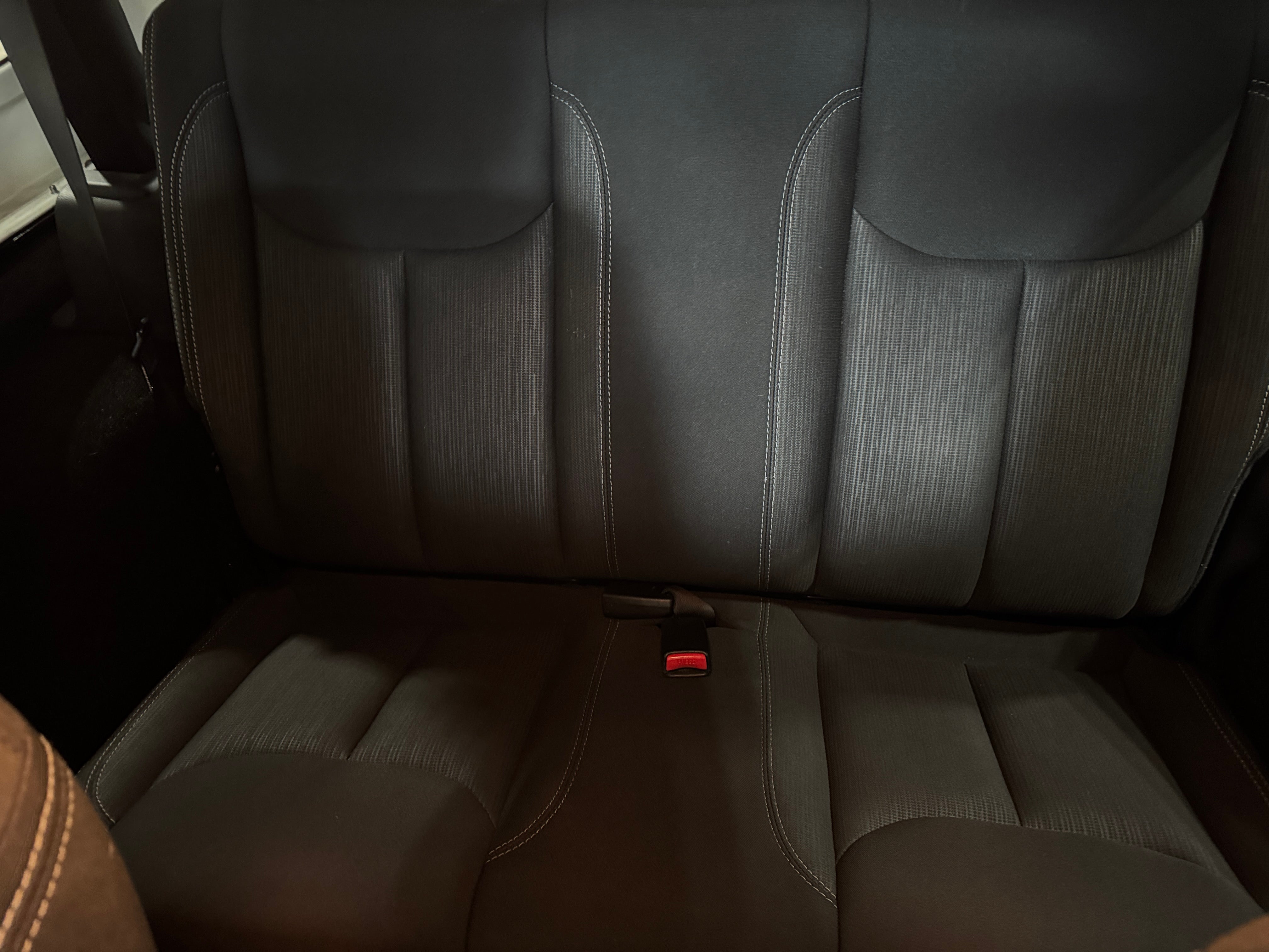 2015 Jeep Wrangler Sahara 6