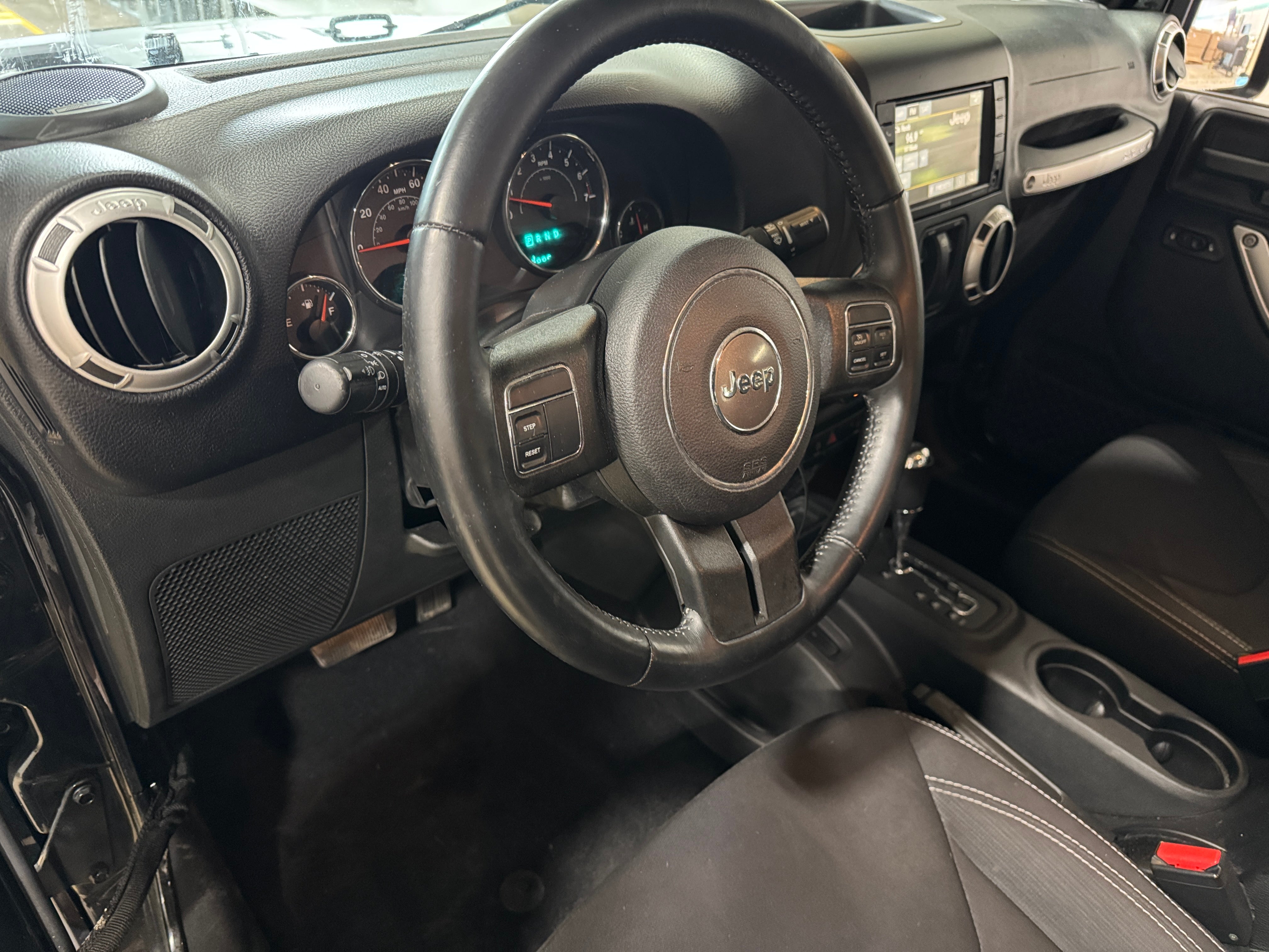 2015 Jeep Wrangler Sahara 3