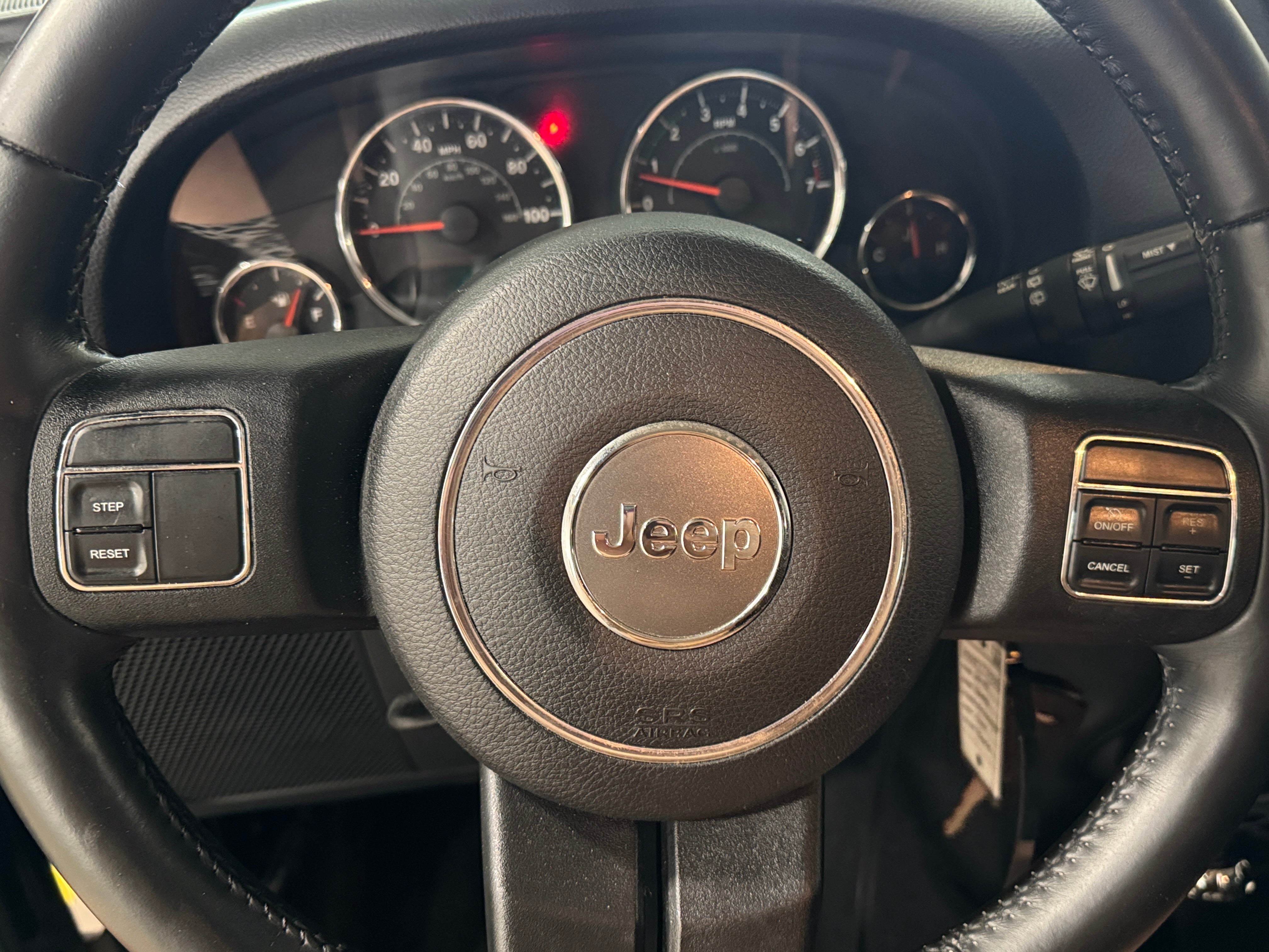 2015 Jeep Wrangler Sahara 5