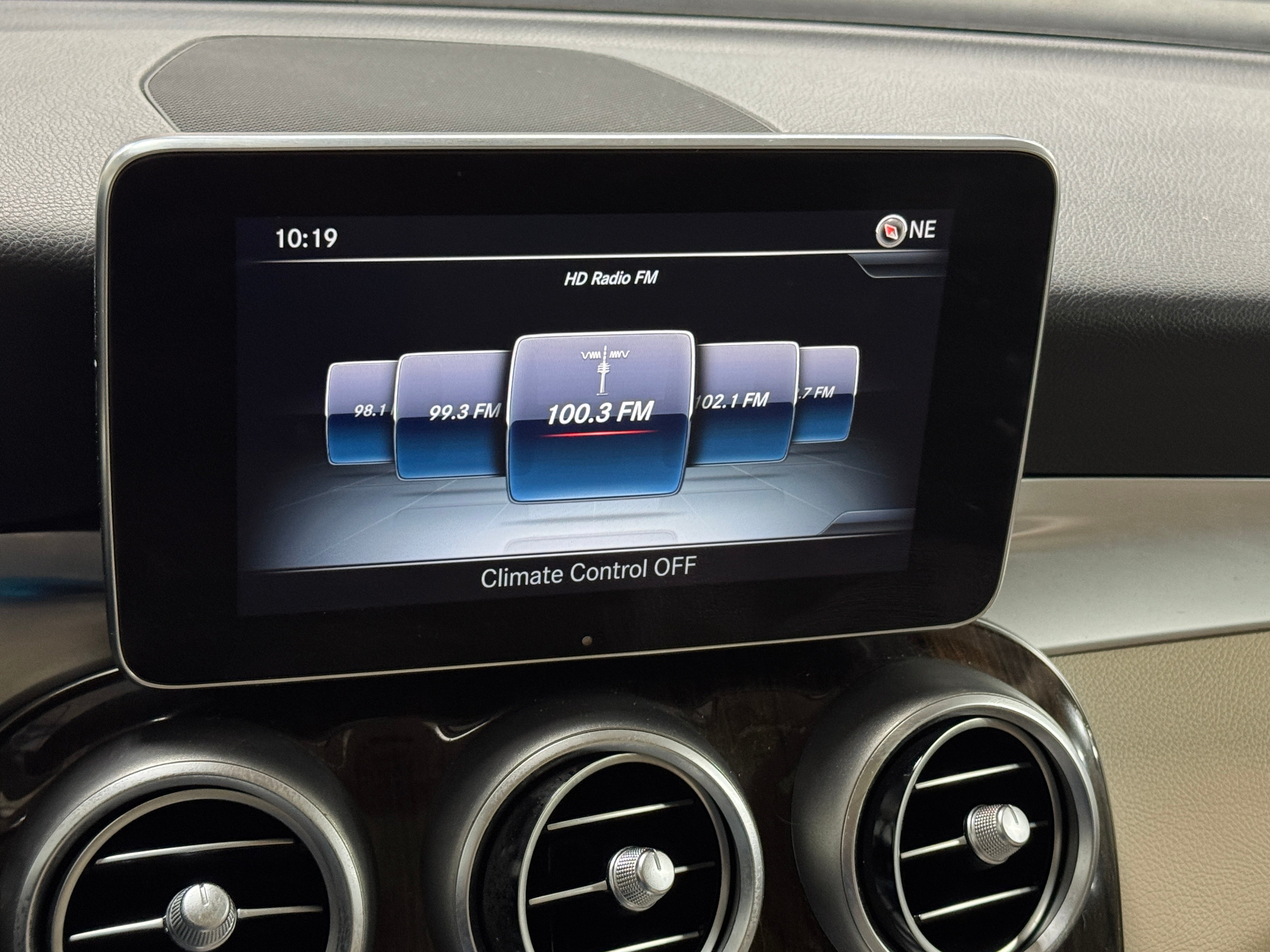 2019 Mercedes-Benz GLC 300 3