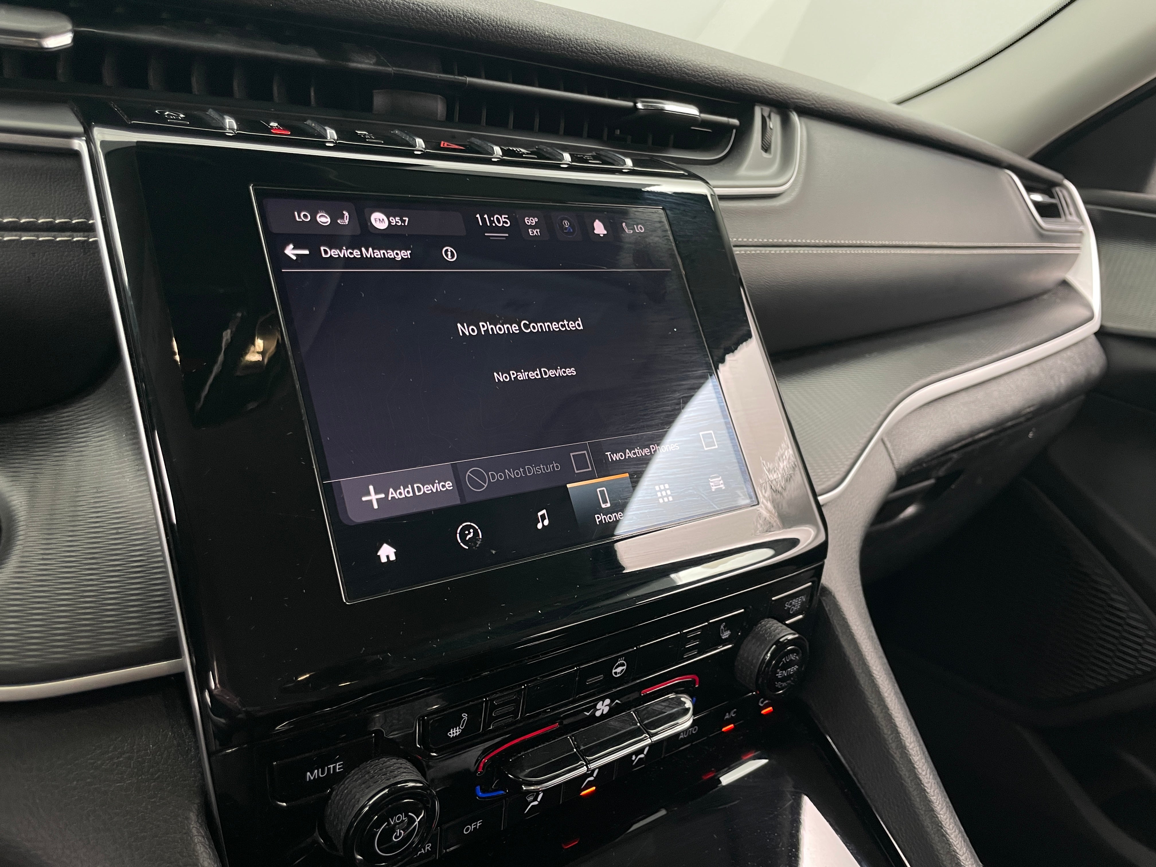 2023 Jeep Grand Cherokee L Laredo 4