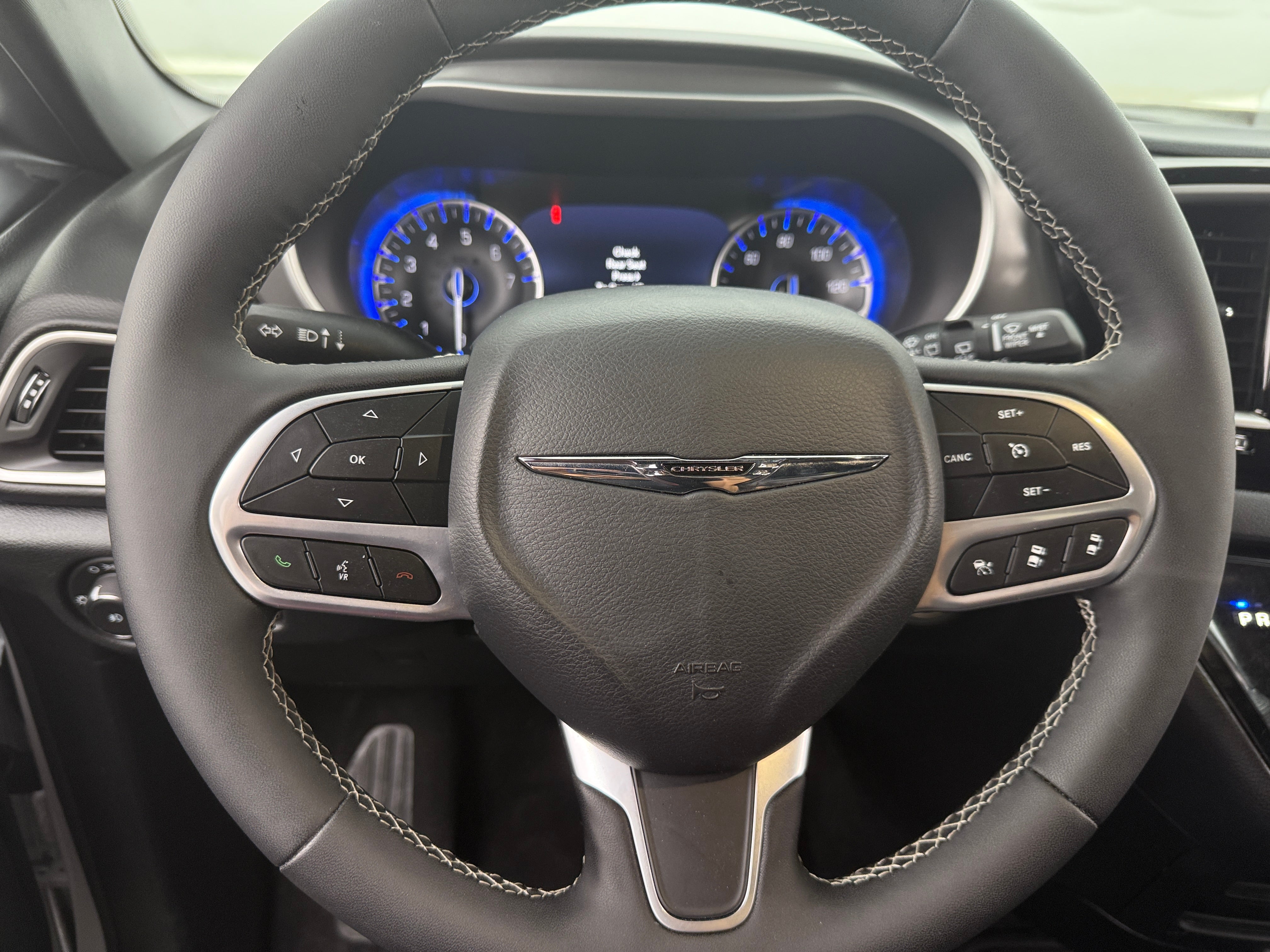2025 Chrysler Pacifica Select 5