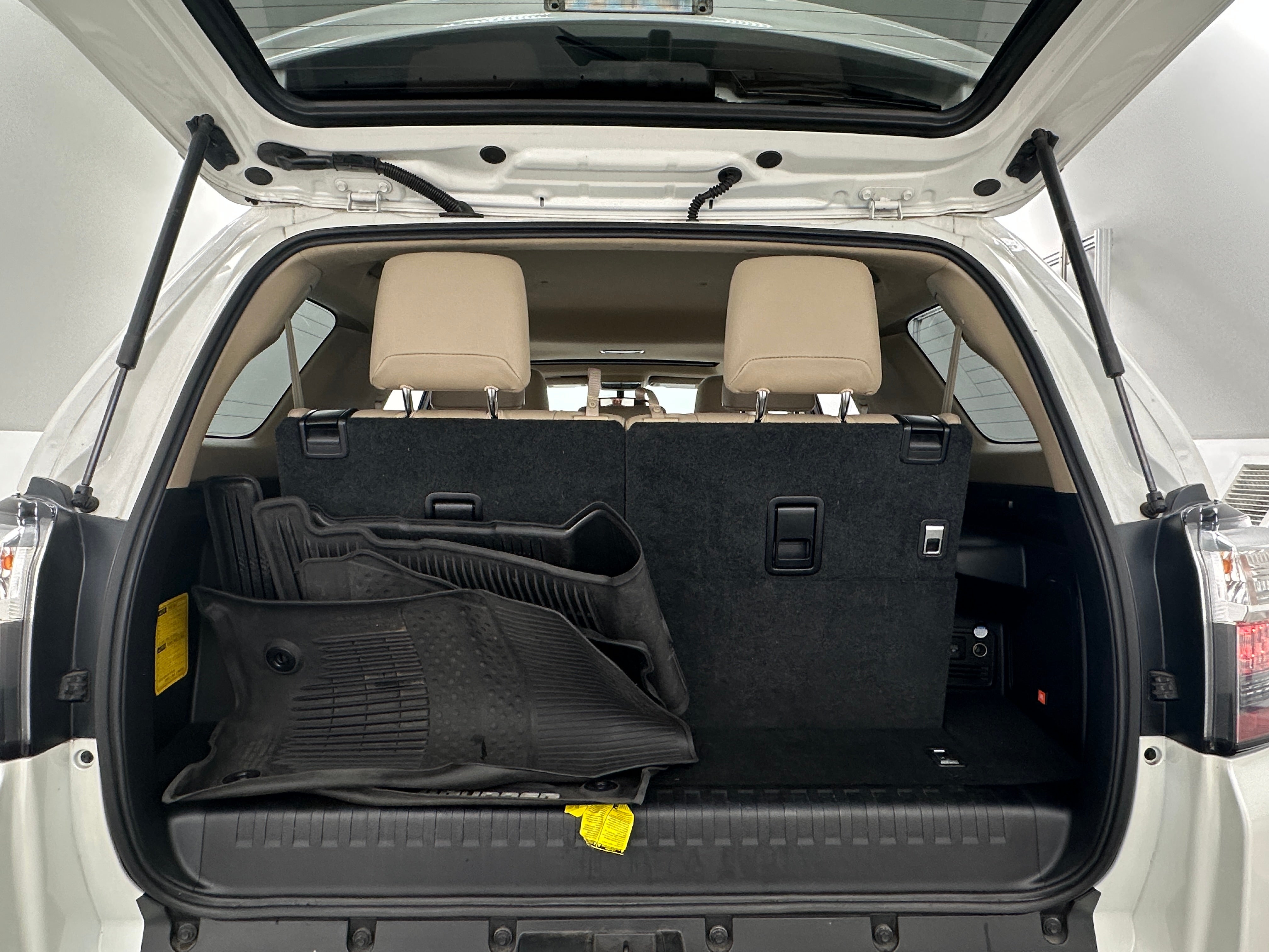 2017 Toyota 4Runner Limited 6