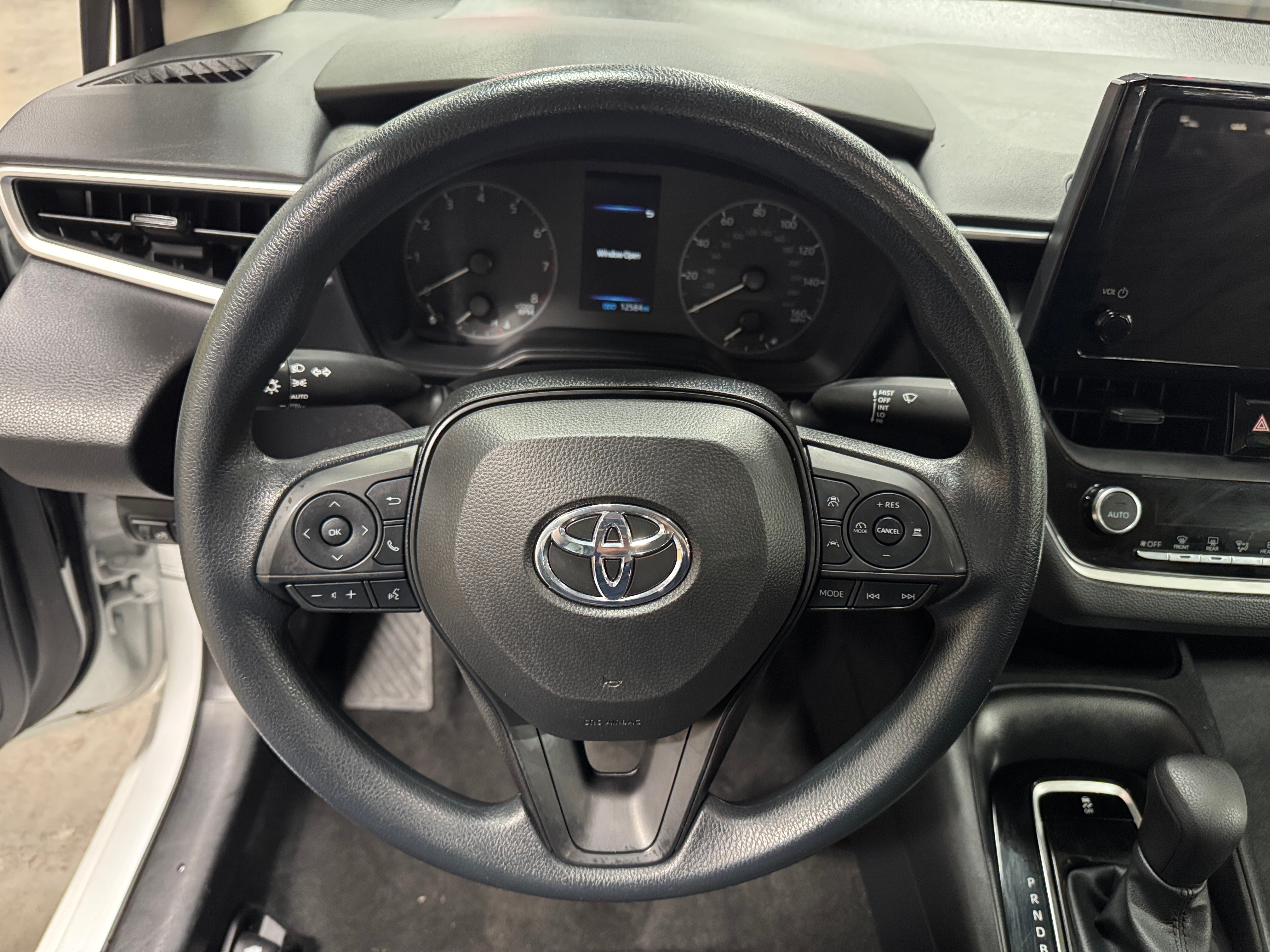 2024 Toyota Corolla LE 5
