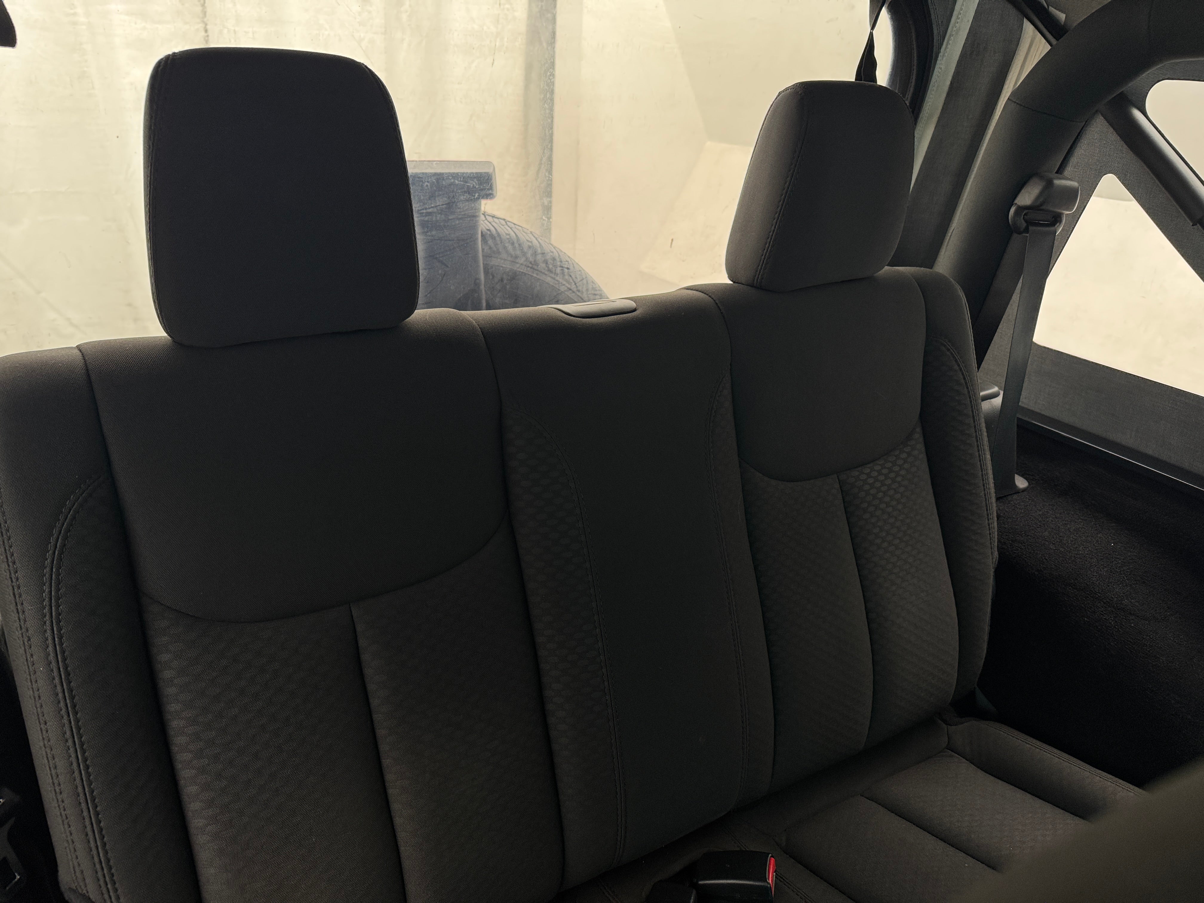 2016 Jeep Wrangler Sport S 6