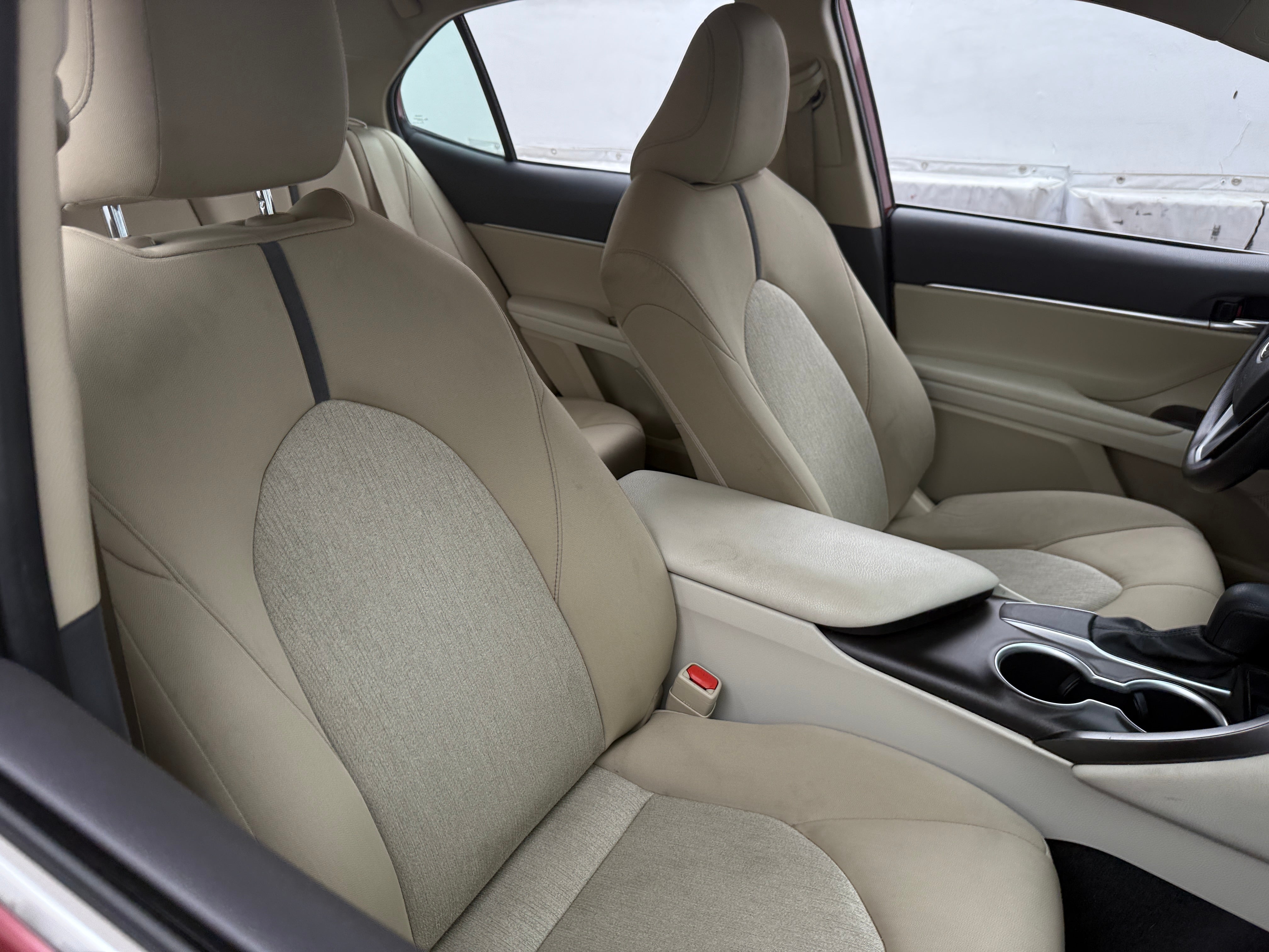 2021 Toyota Camry LE 2