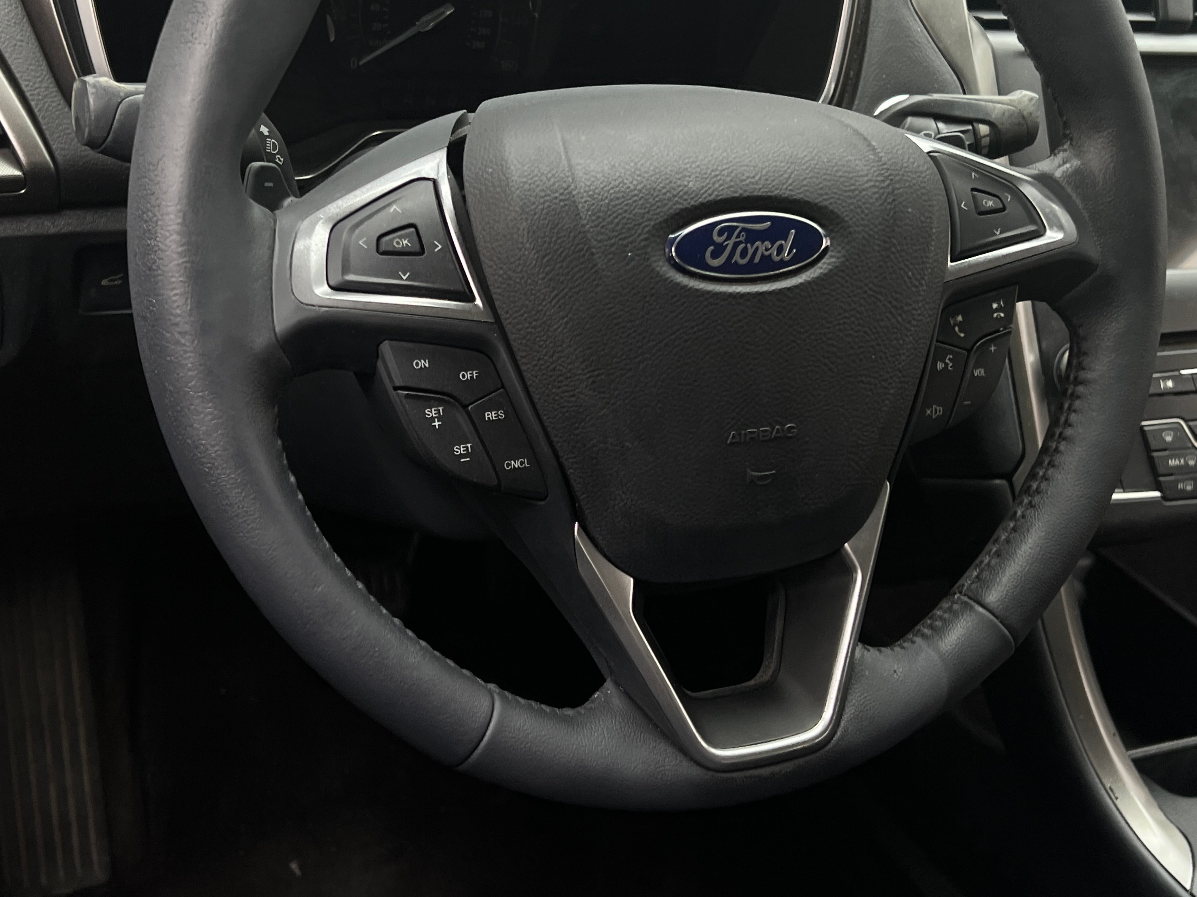 2017 Ford Fusion SE 5