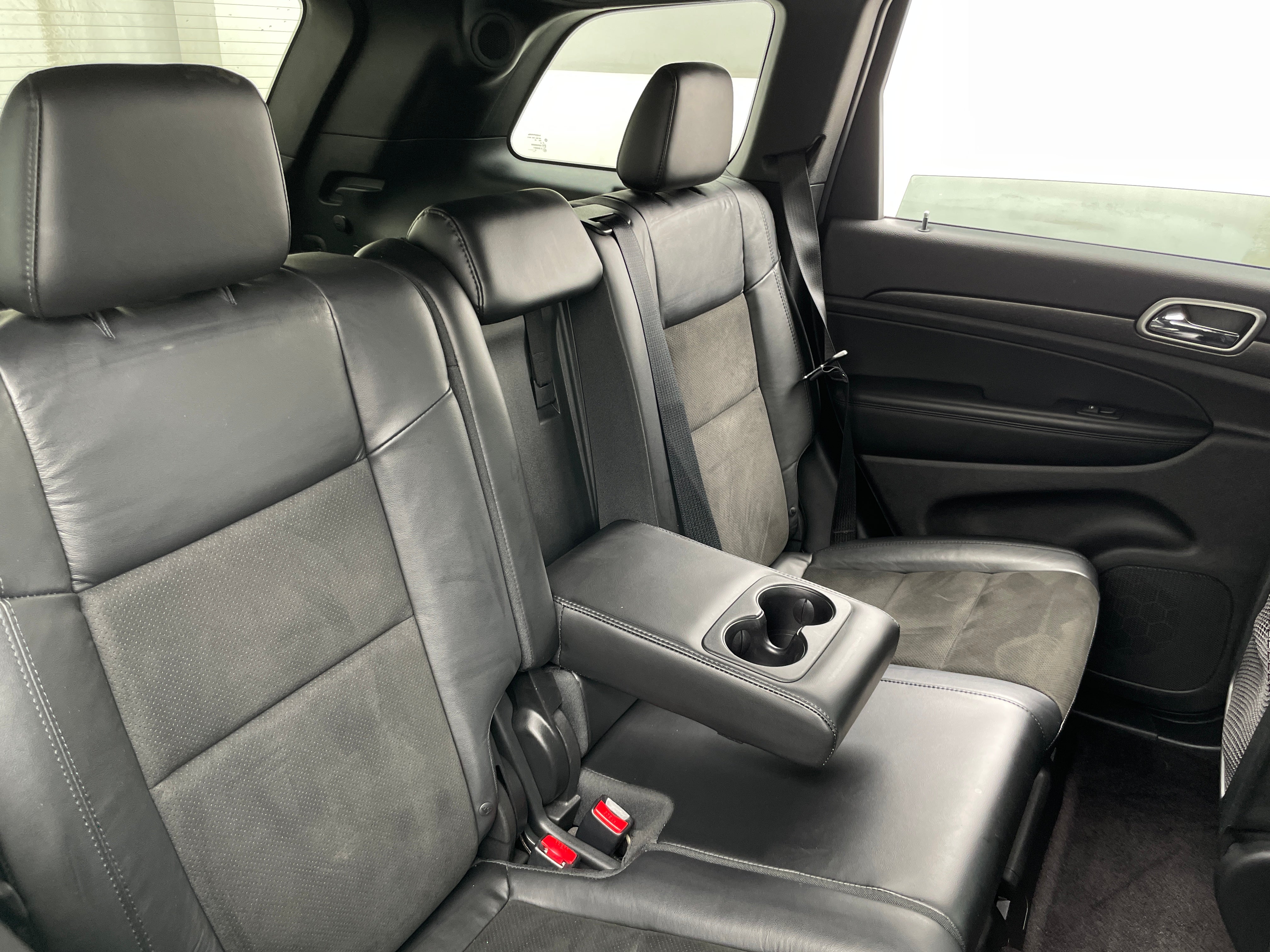2018 Jeep Grand Cherokee Altitude 6