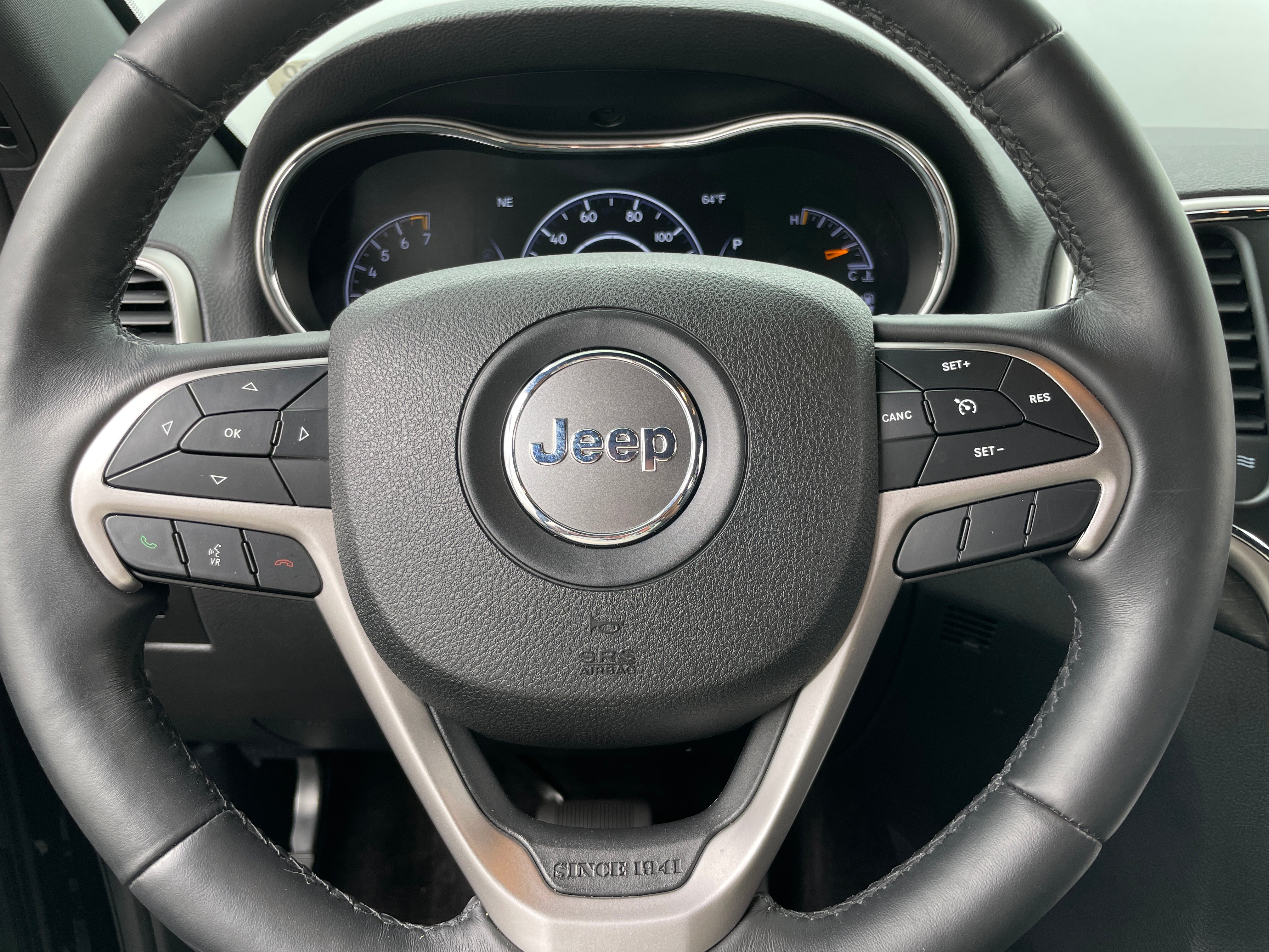 2018 Jeep Grand Cherokee Altitude 5