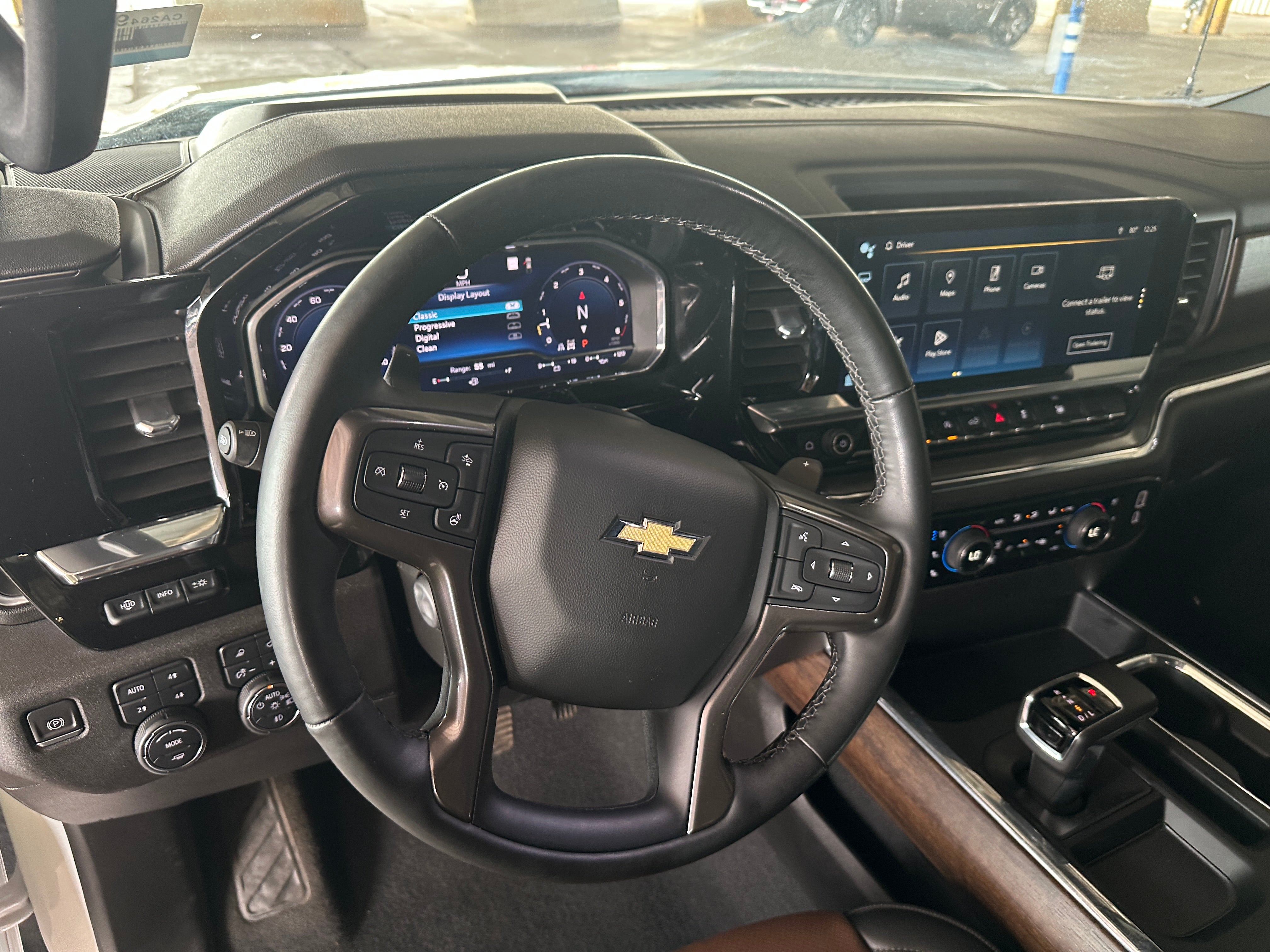 2023 Chevrolet Silverado 1500 High Country 4
