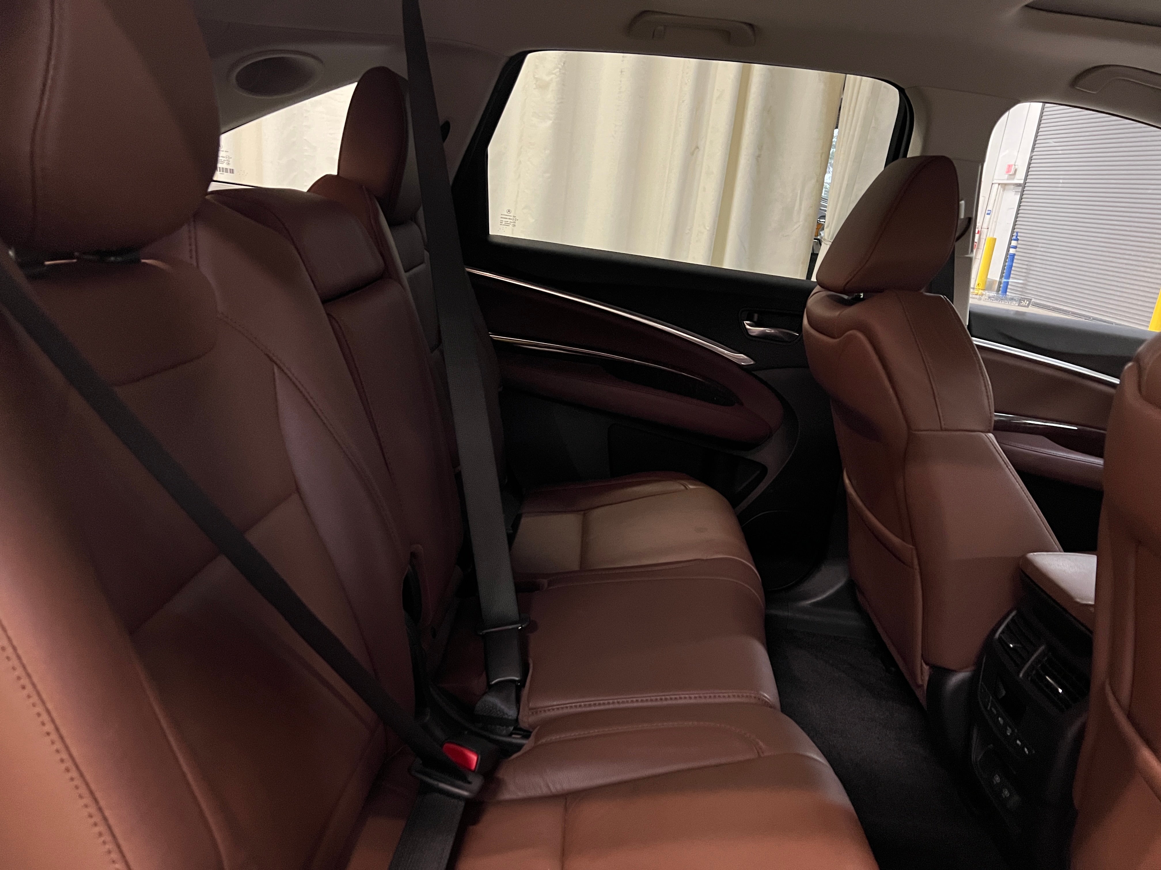 2017 Acura MDX Base 5