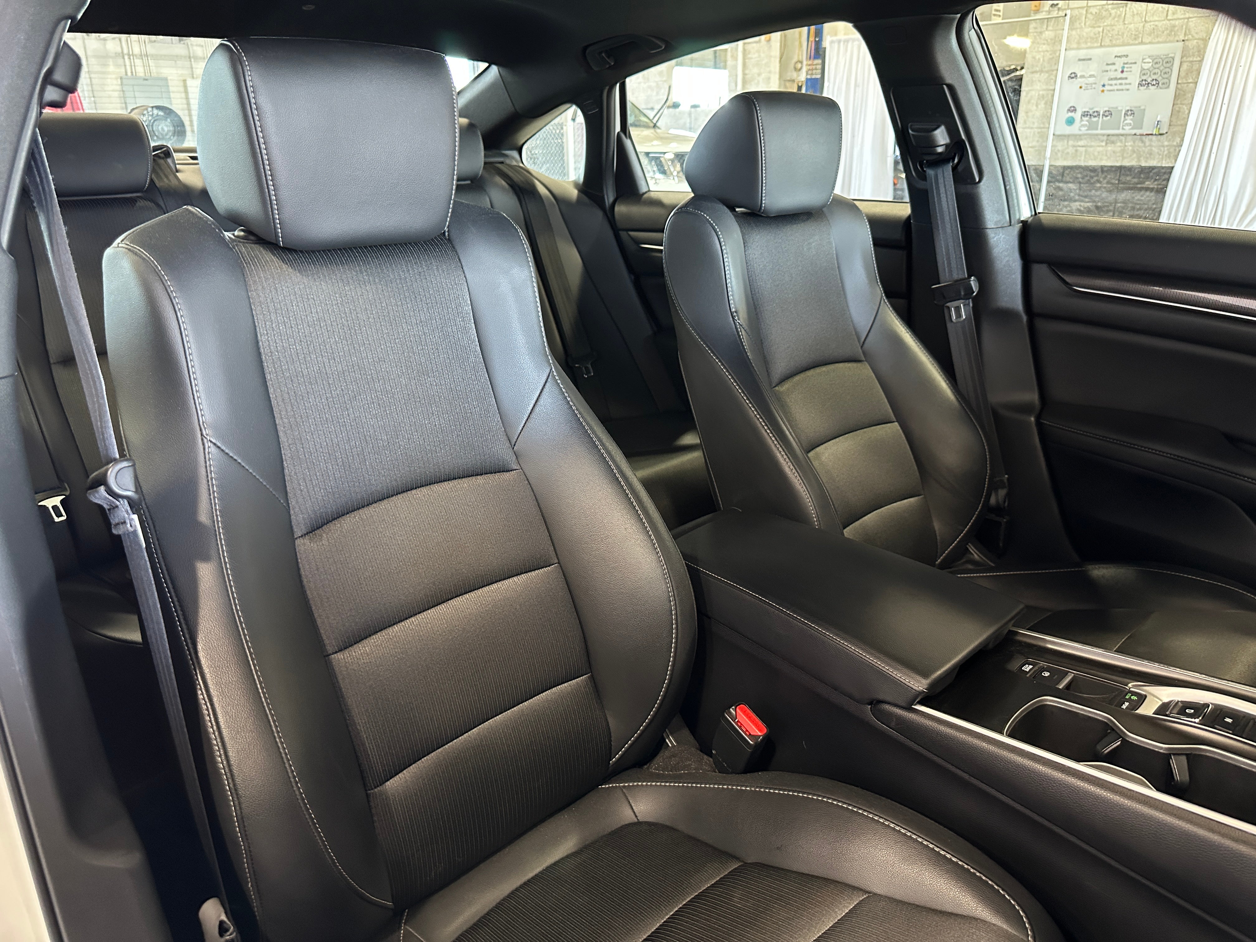 2021 Honda Accord Sport 2