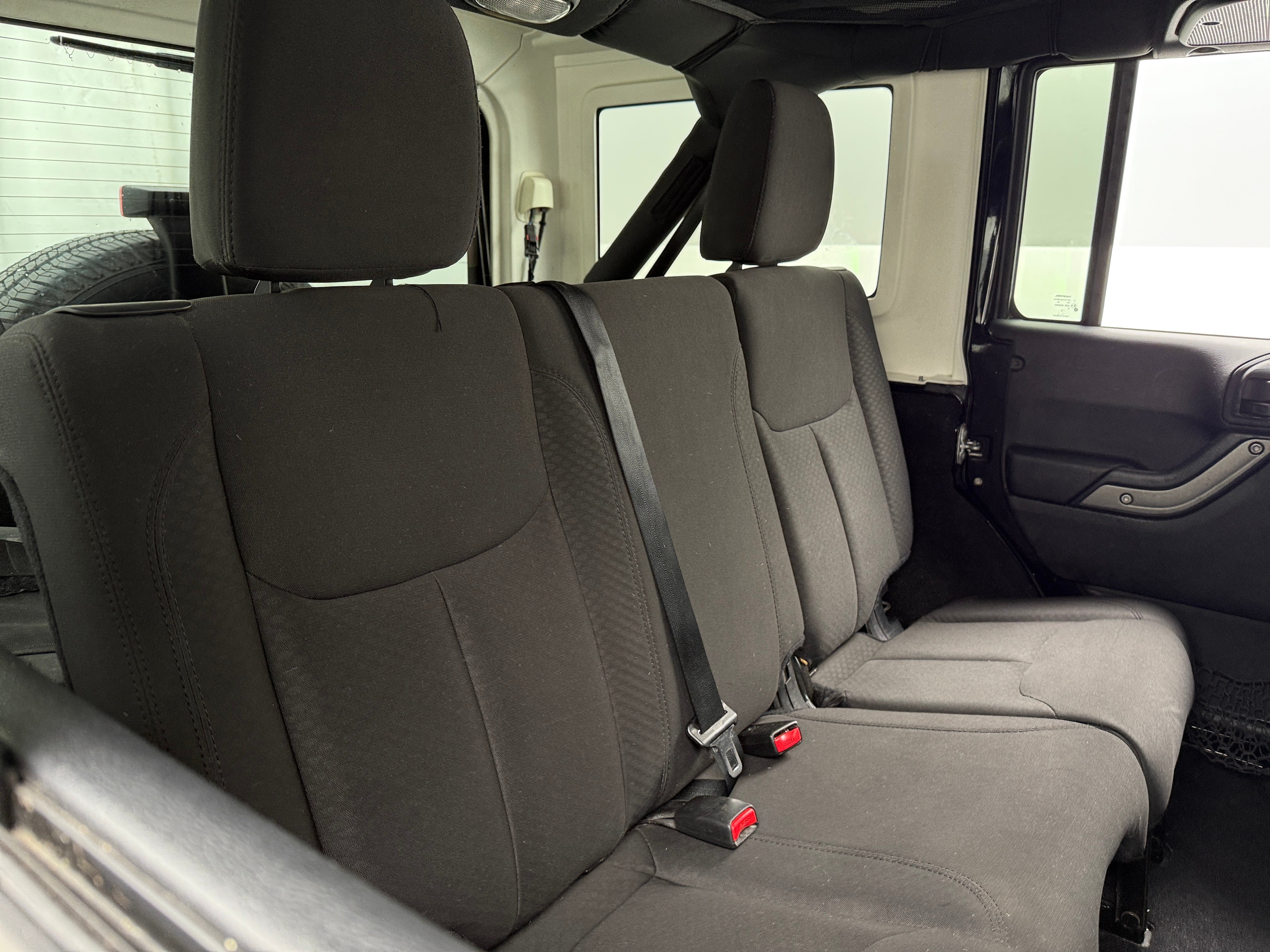 2015 Jeep Wrangler Unlimited Sport 6