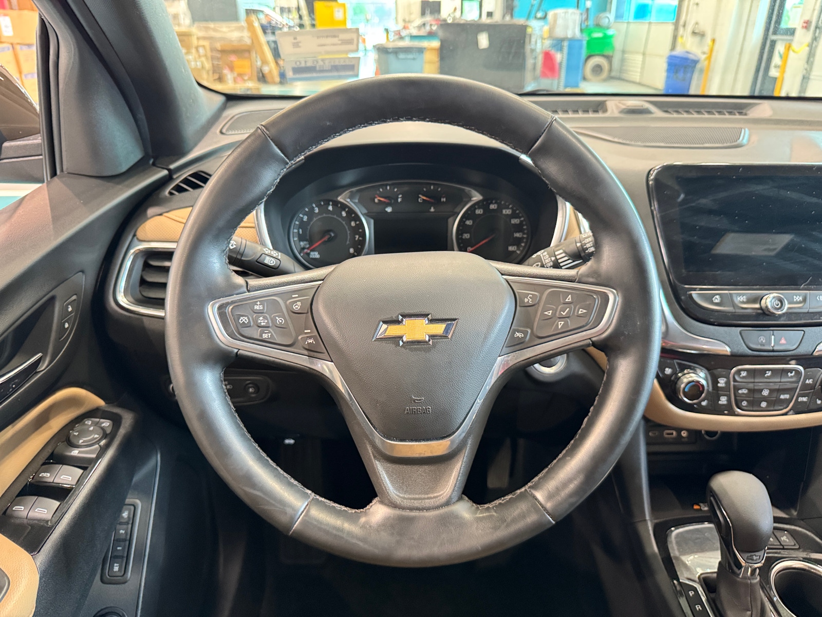 Thumbnail: 2023 Chevrolet Equinox - 4