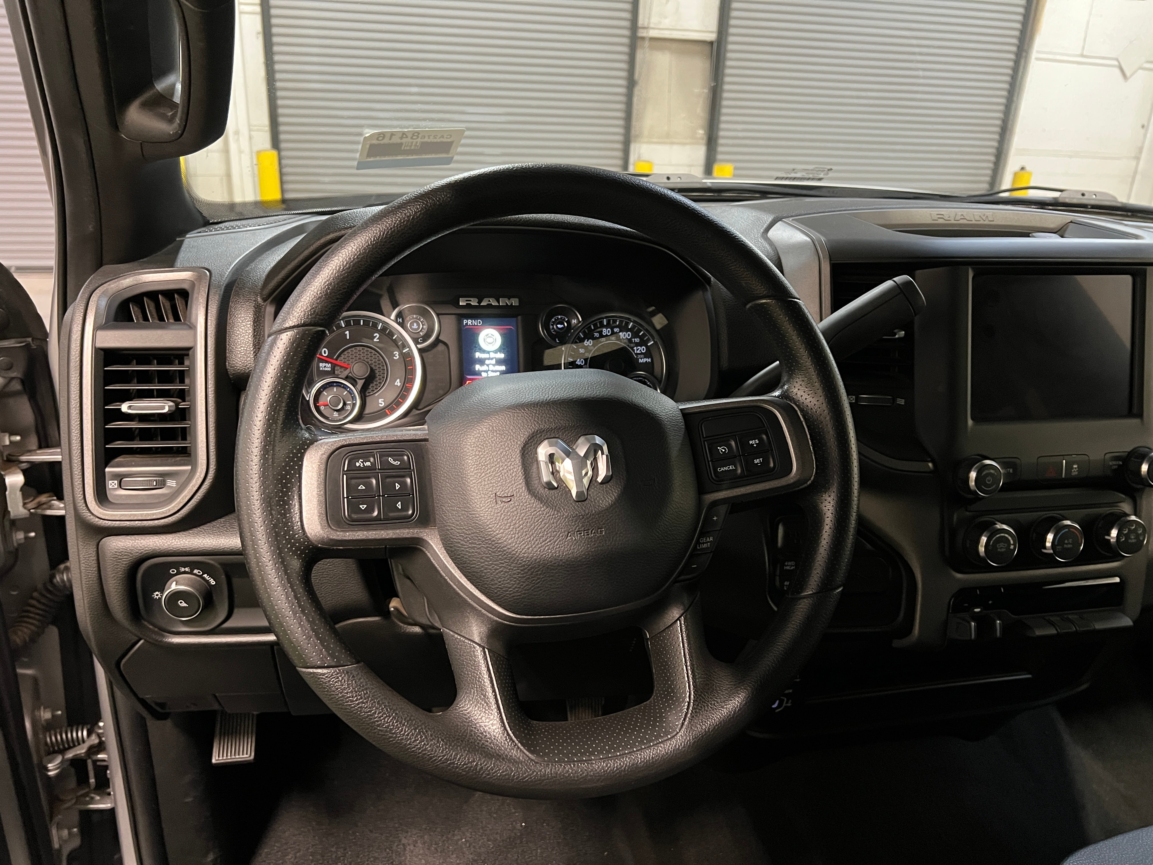 2022 RAM 2500 Tradesman 4