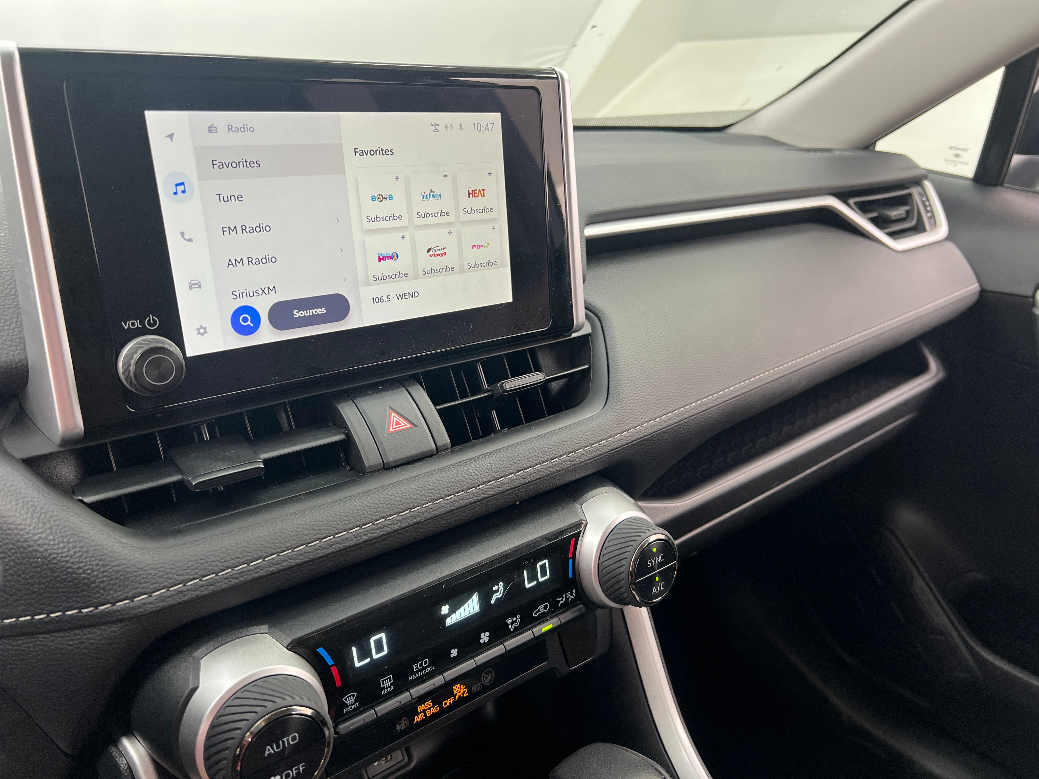 2024 Toyota RAV4 XLE 4