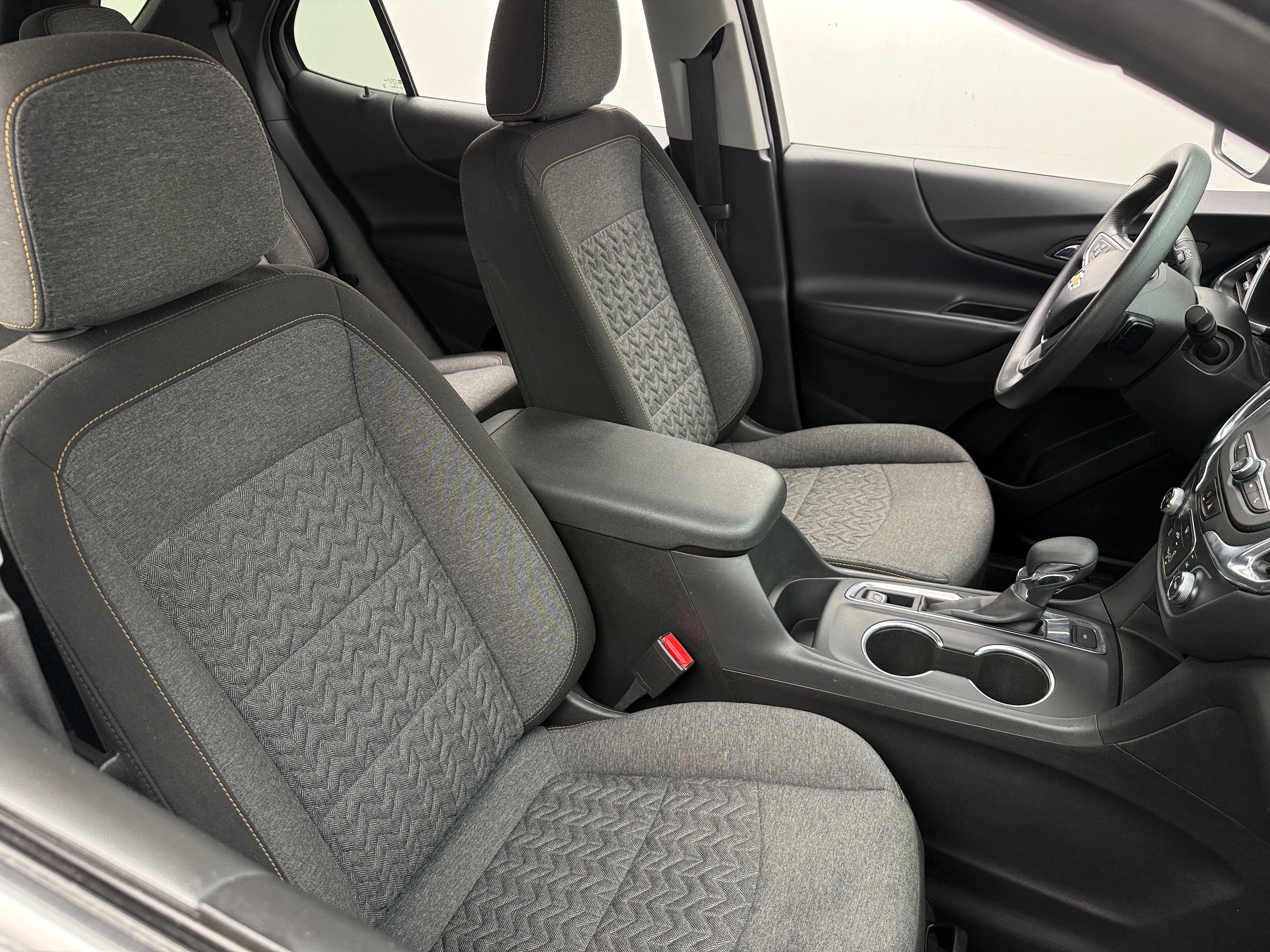 2022 Chevrolet Equinox LT 2