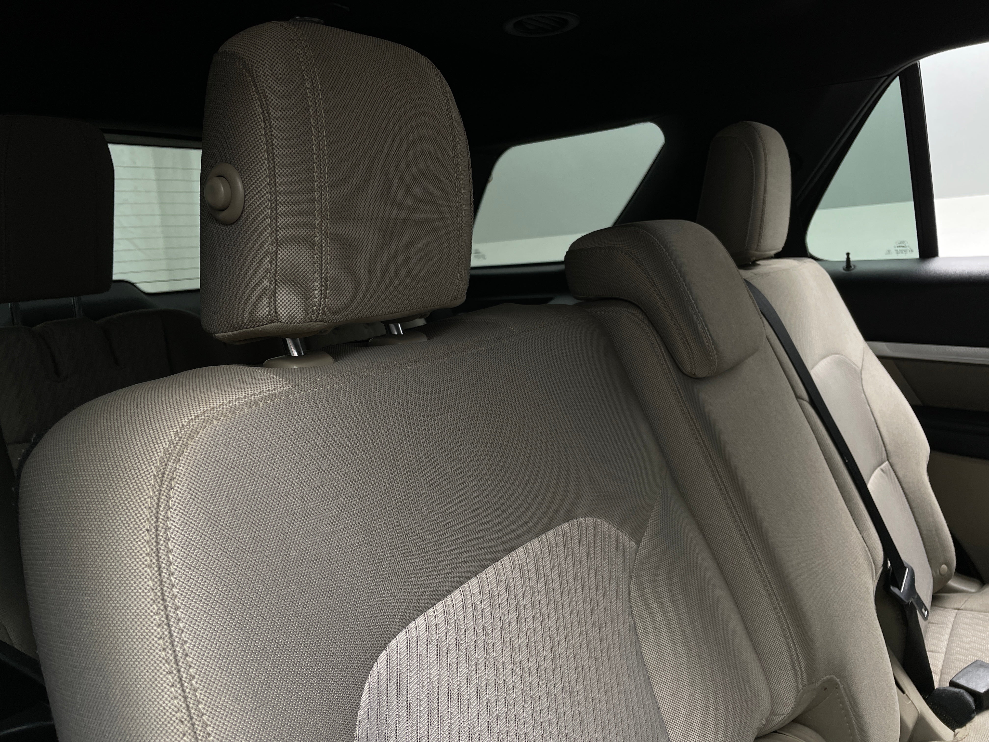 2018 Ford Explorer Base 6