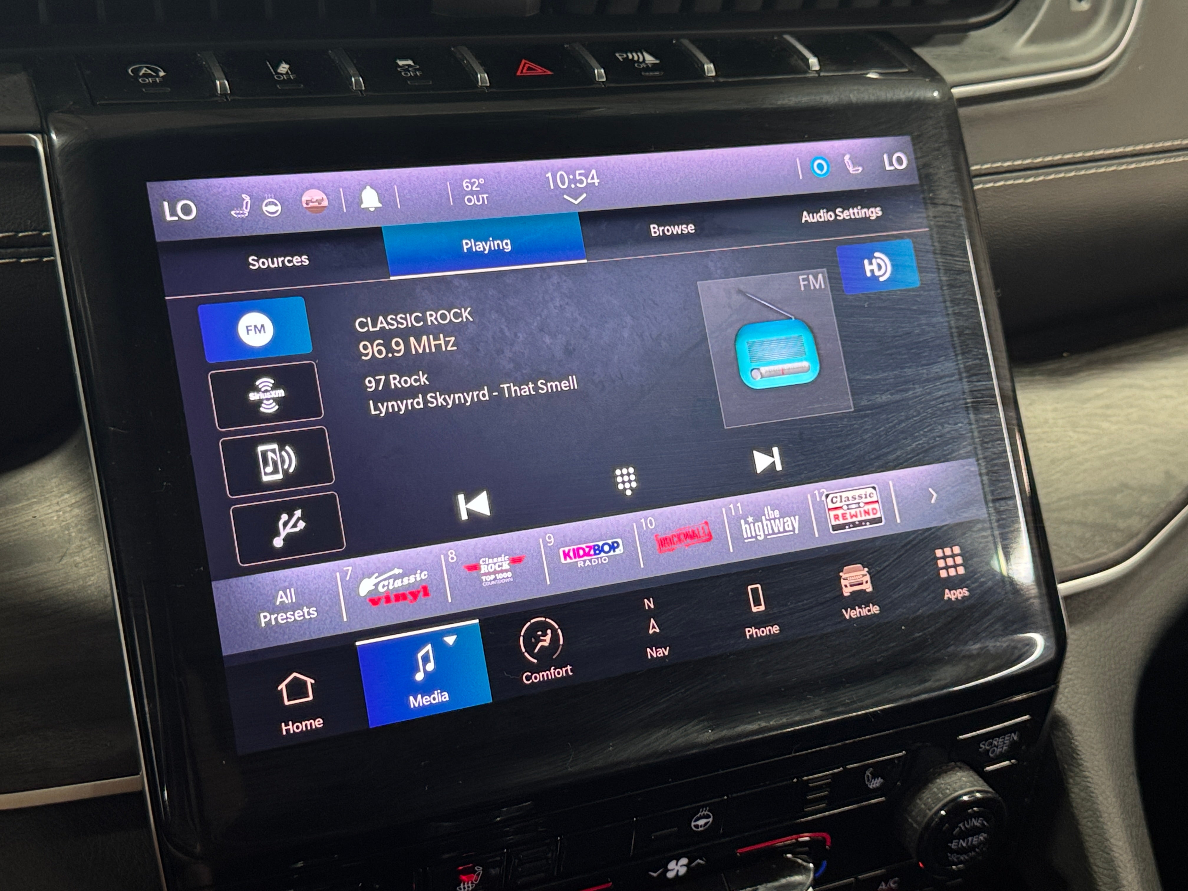 2021 Jeep Grand Cherokee L Limited Edition 3