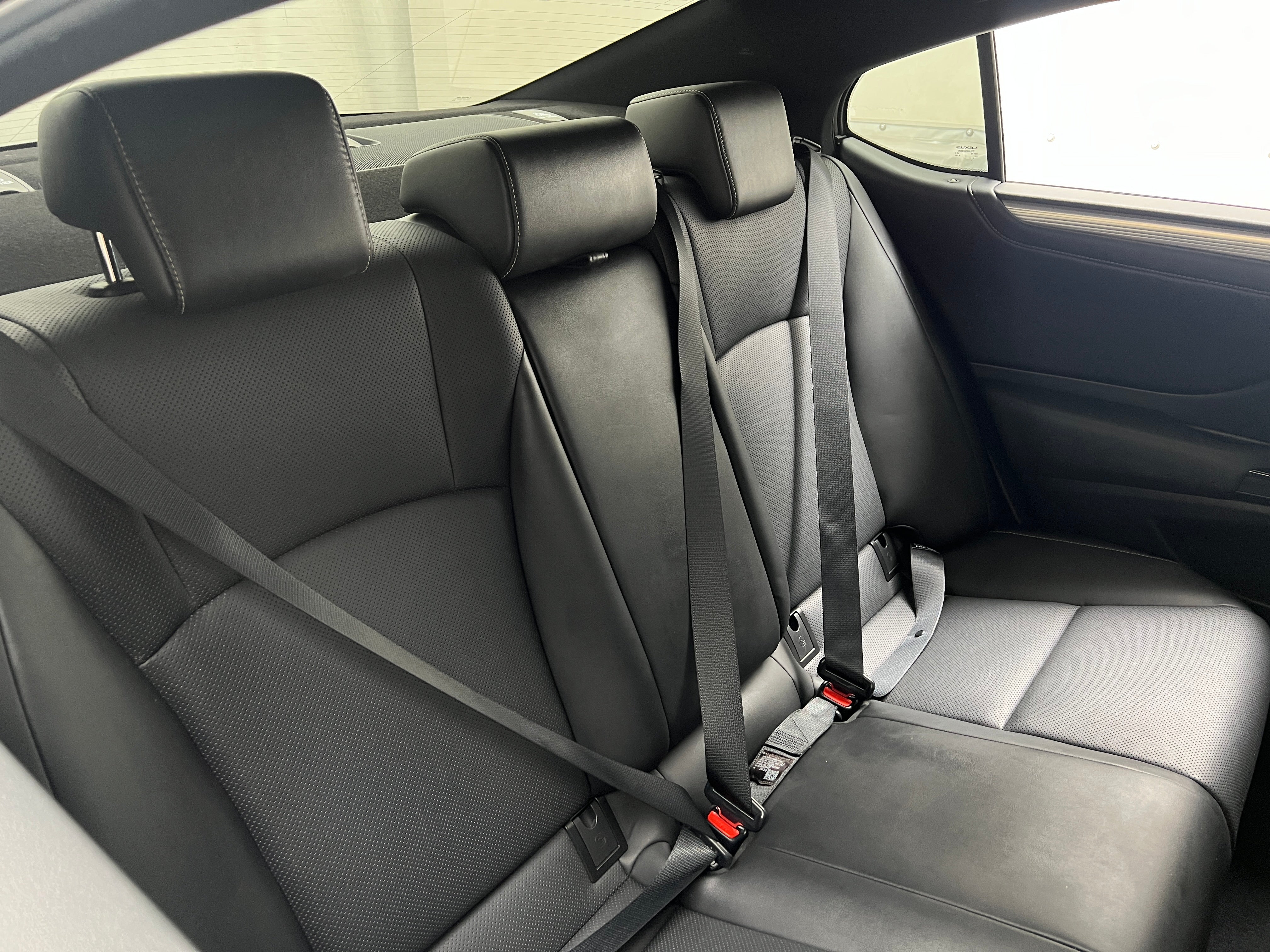 2022 Lexus ES 350 F Sport 5