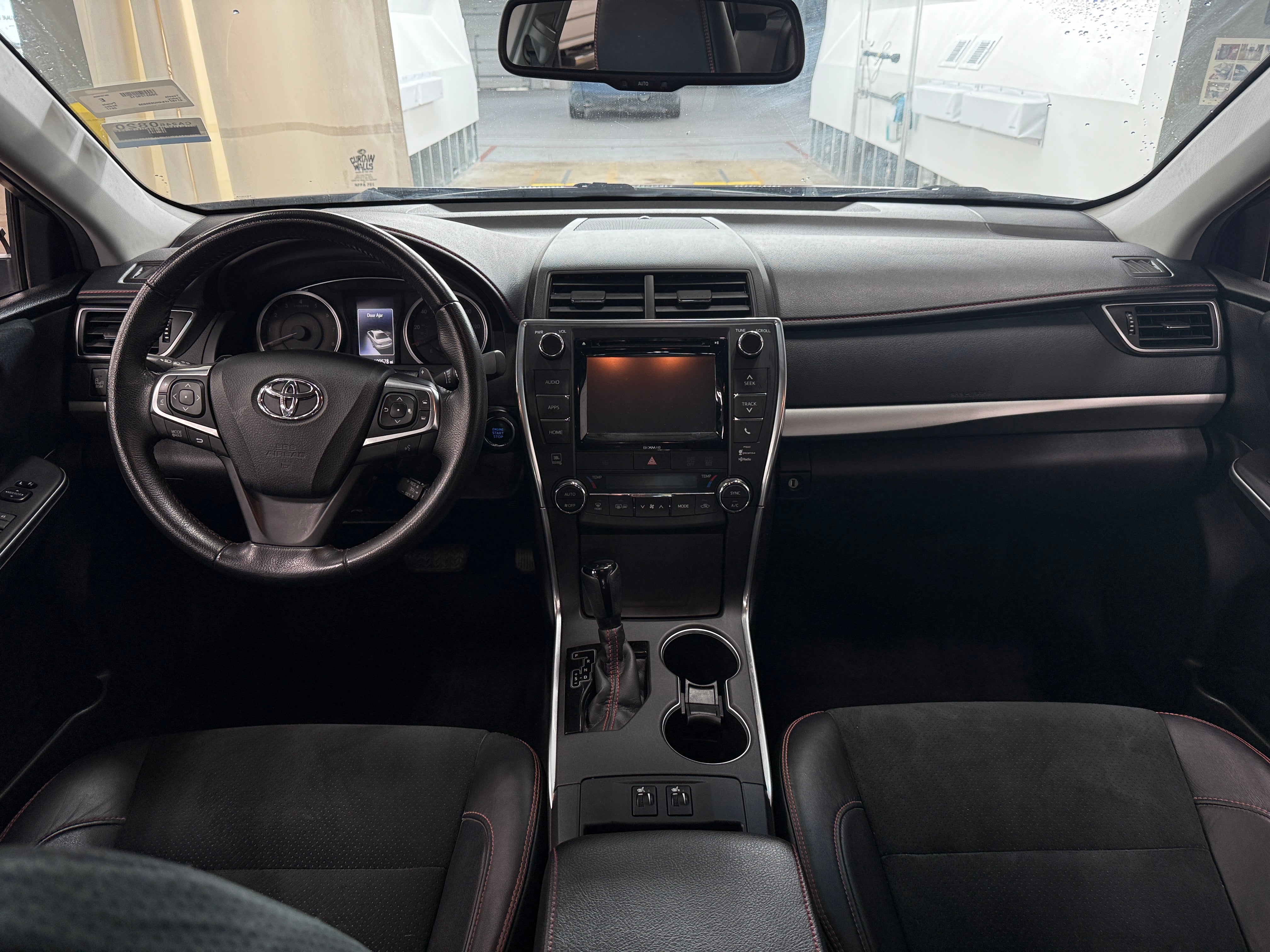 2017 Toyota Camry XSE 2