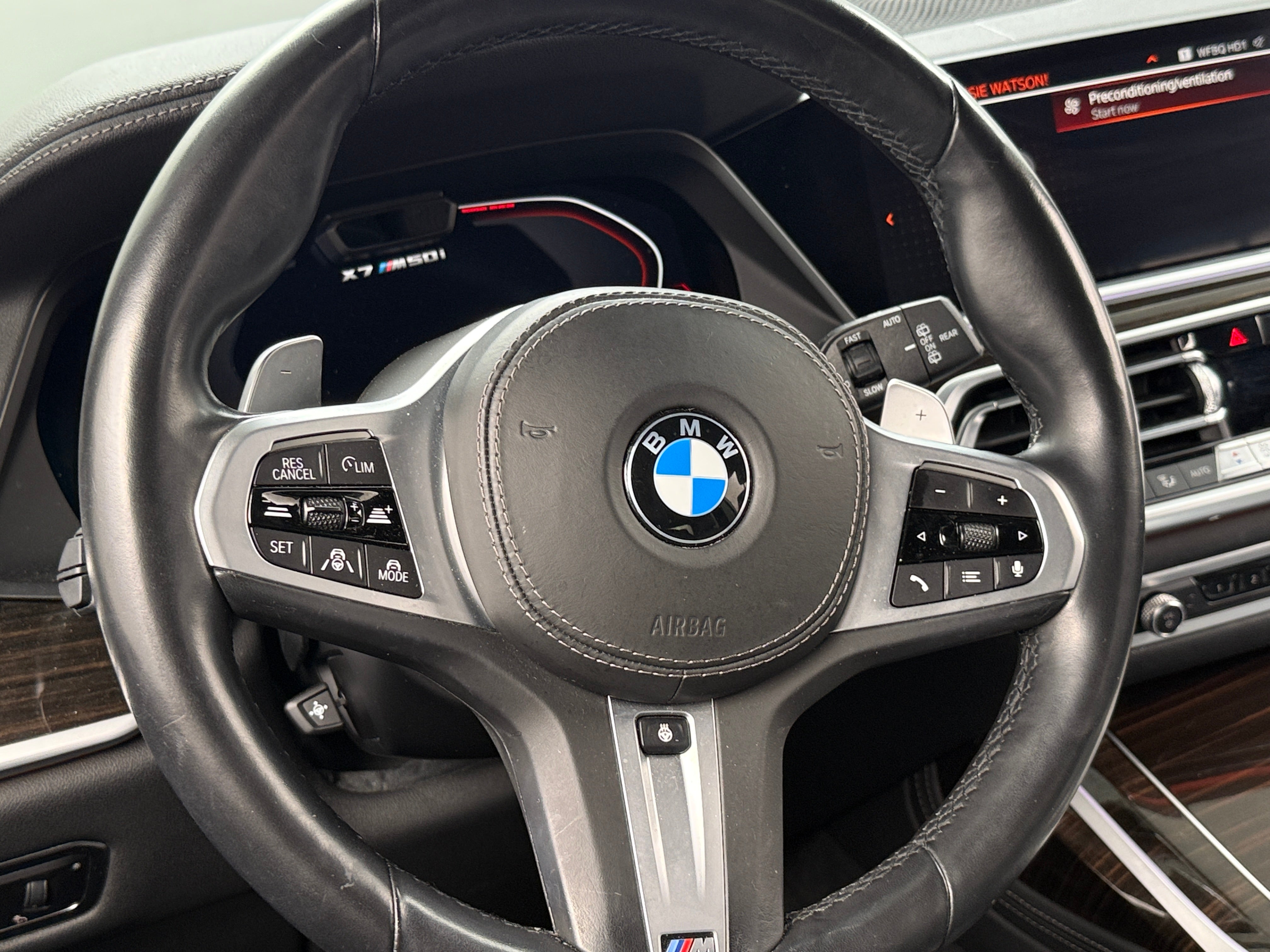 2021 BMW X7 M50i 4