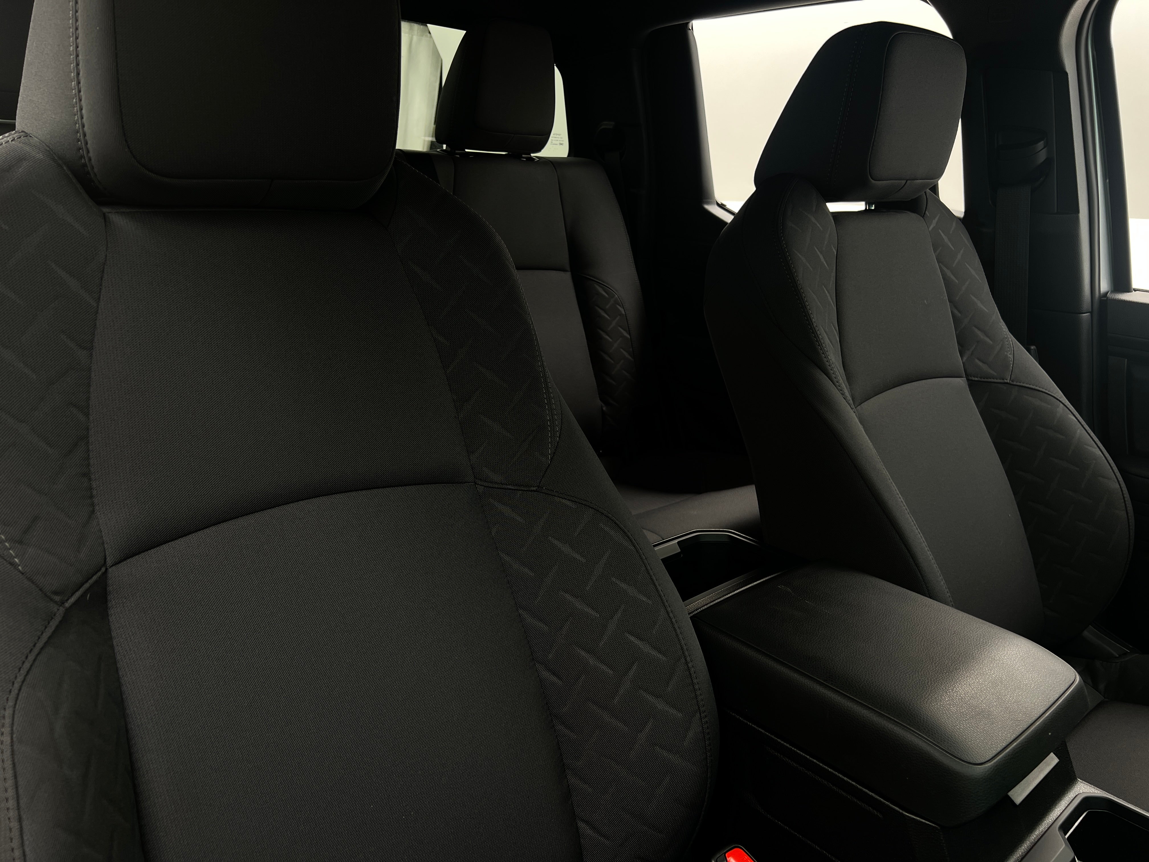 2025 Toyota Tacoma SR5 2