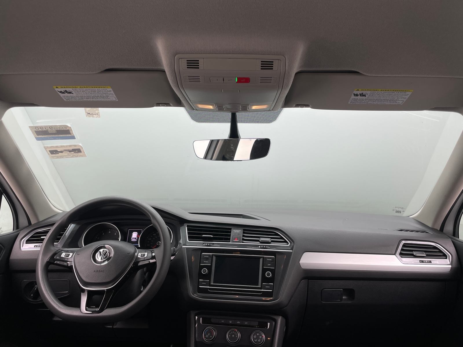 Thumbnail: 2021 Volkswagen Tiguan - 3