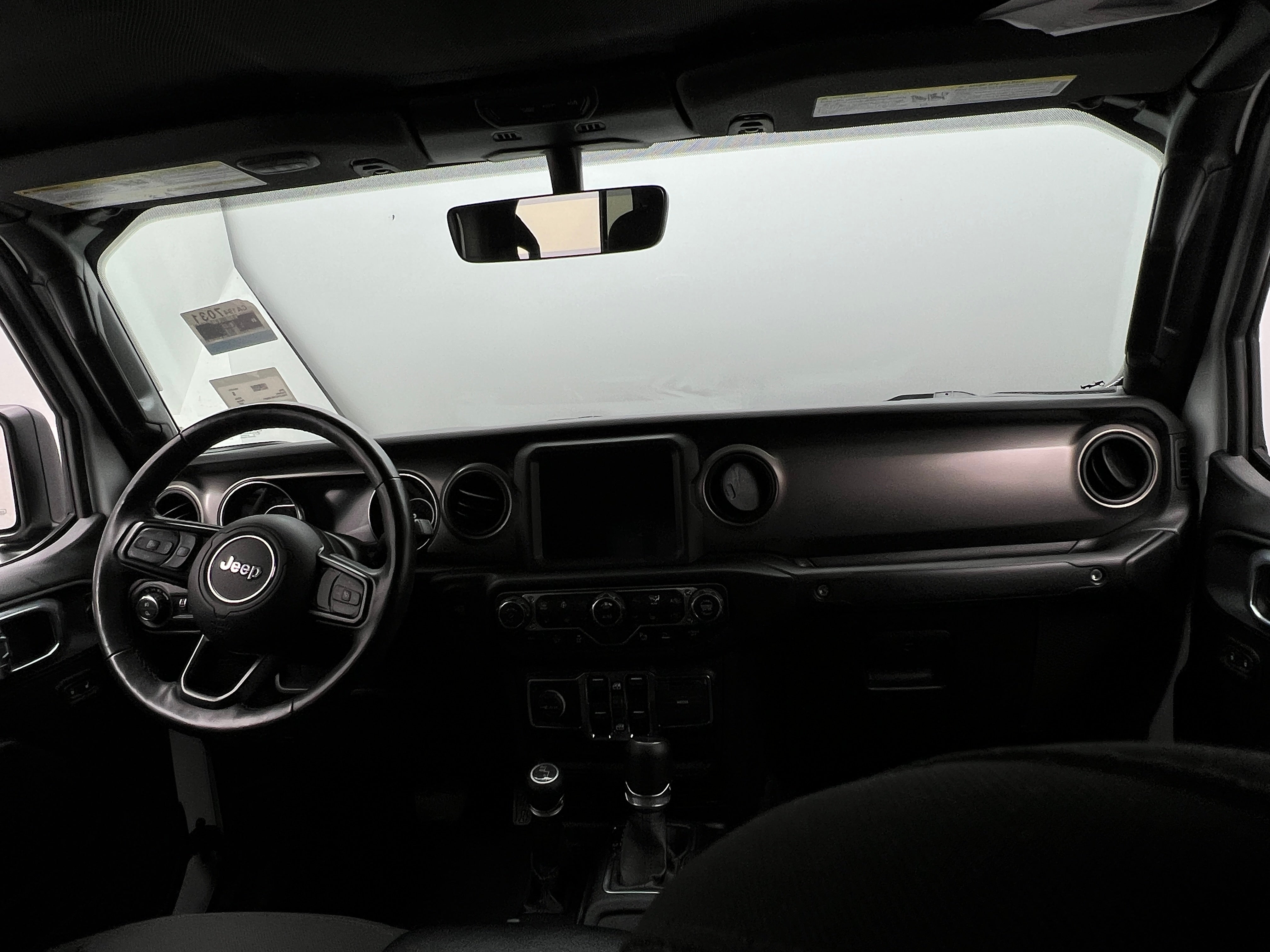 2021 Jeep Gladiator Willys 3