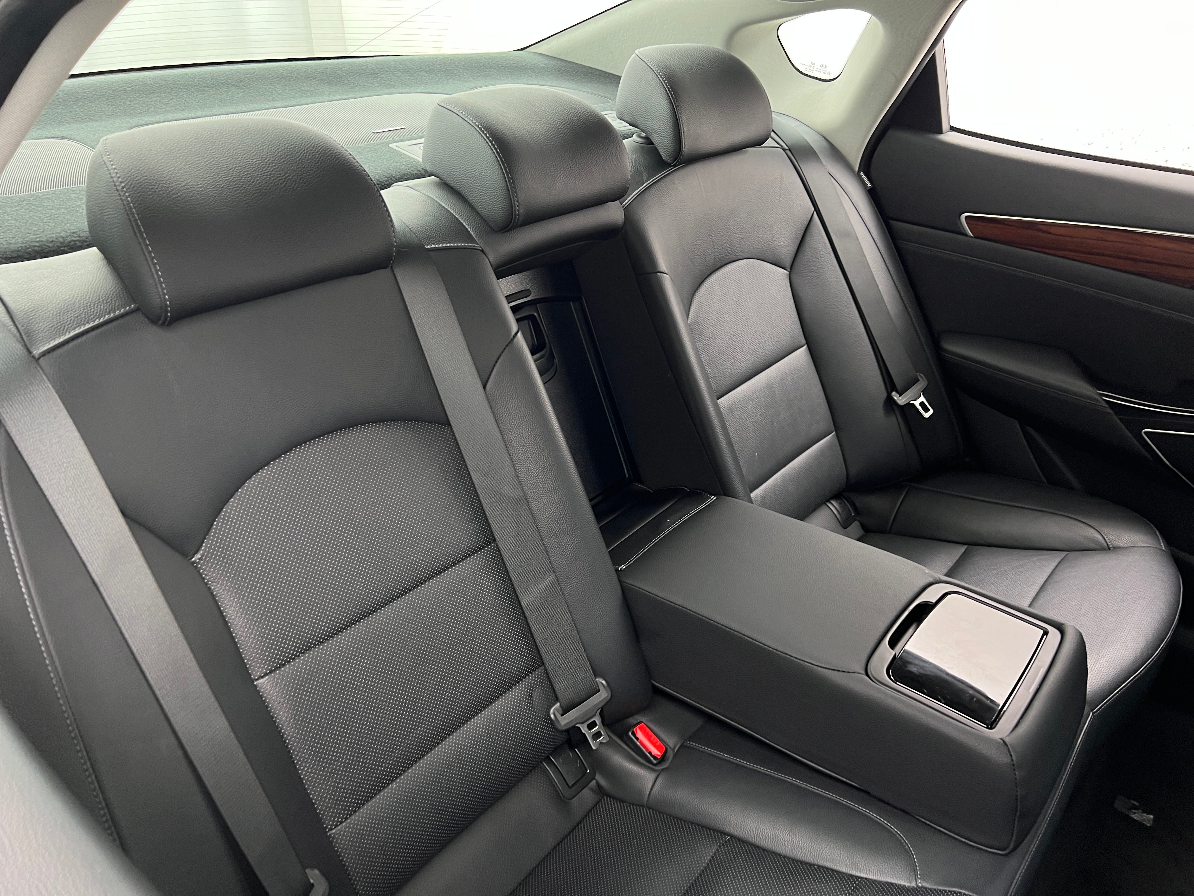 2017 Kia Cadenza Premium 5