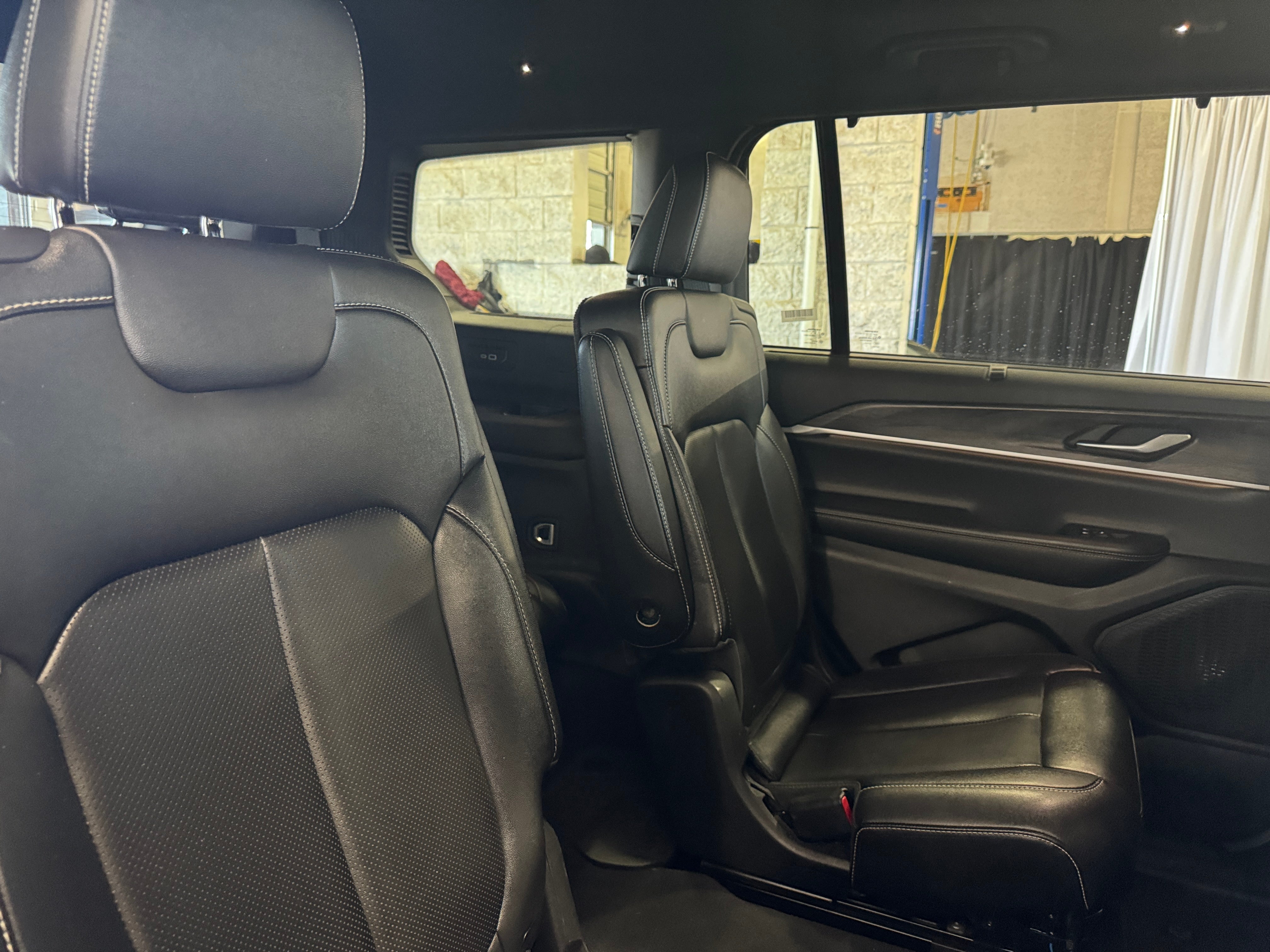 2024 Jeep Grand Cherokee L Limited Edition 5