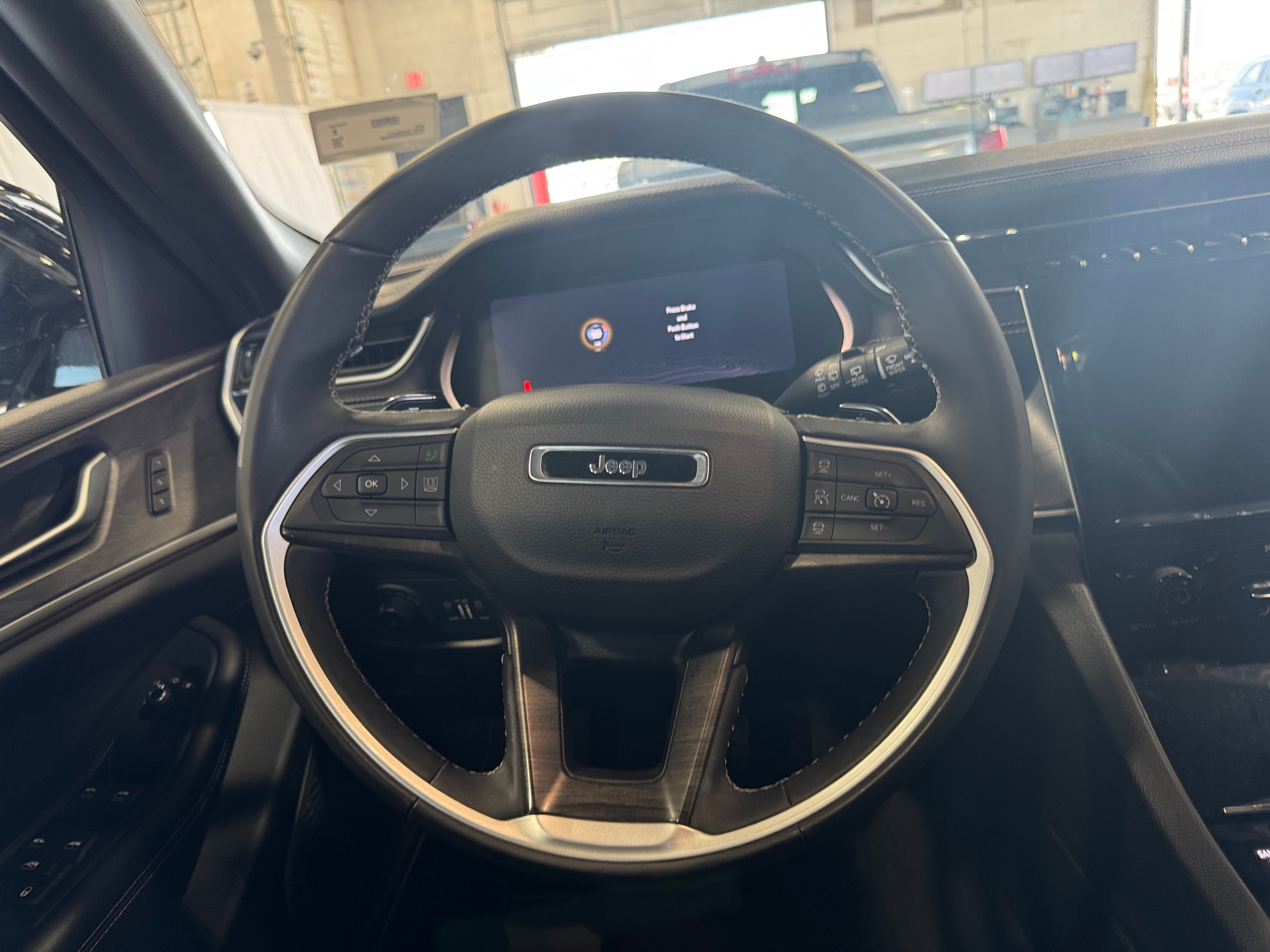 2024 Jeep Grand Cherokee L Limited Edition 4