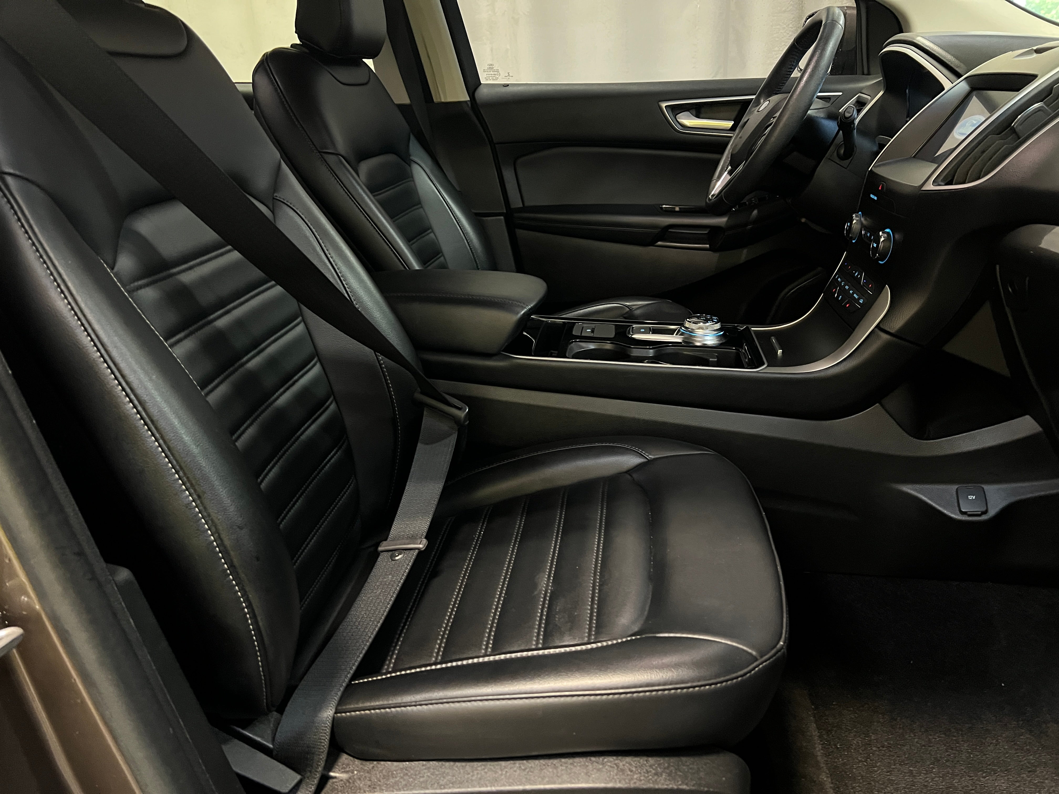 2019 Ford Edge SEL 2
