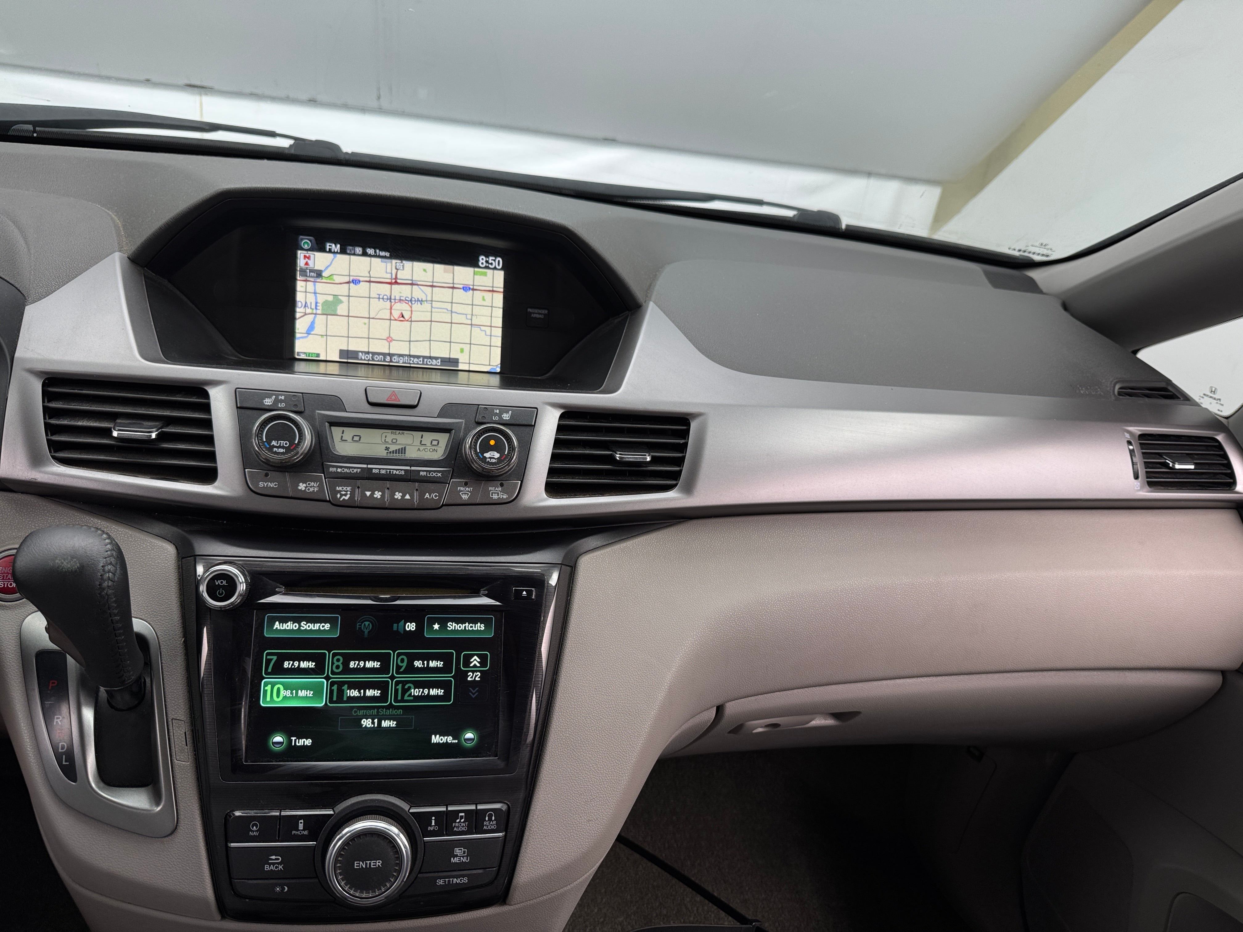 2016 Honda Odyssey Touring 3