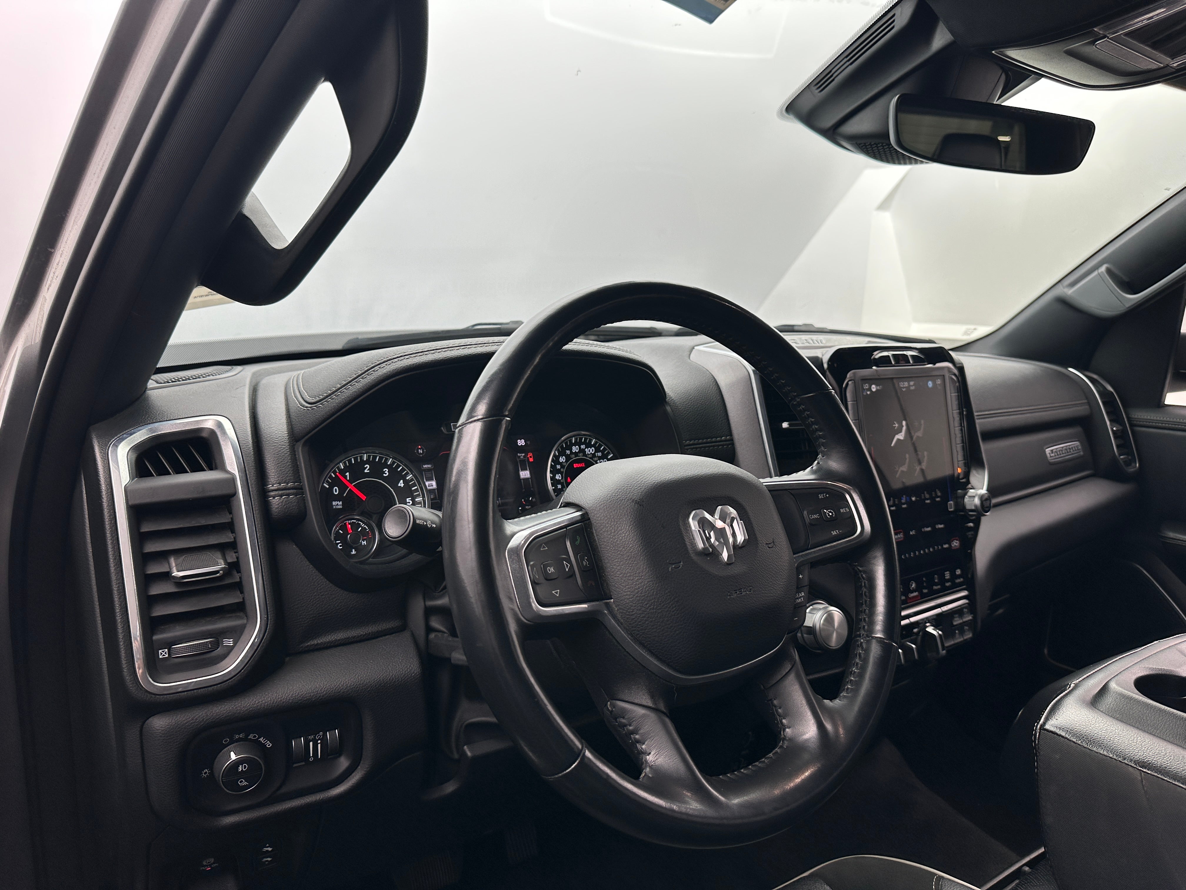 2023 RAM 1500 Laramie 2