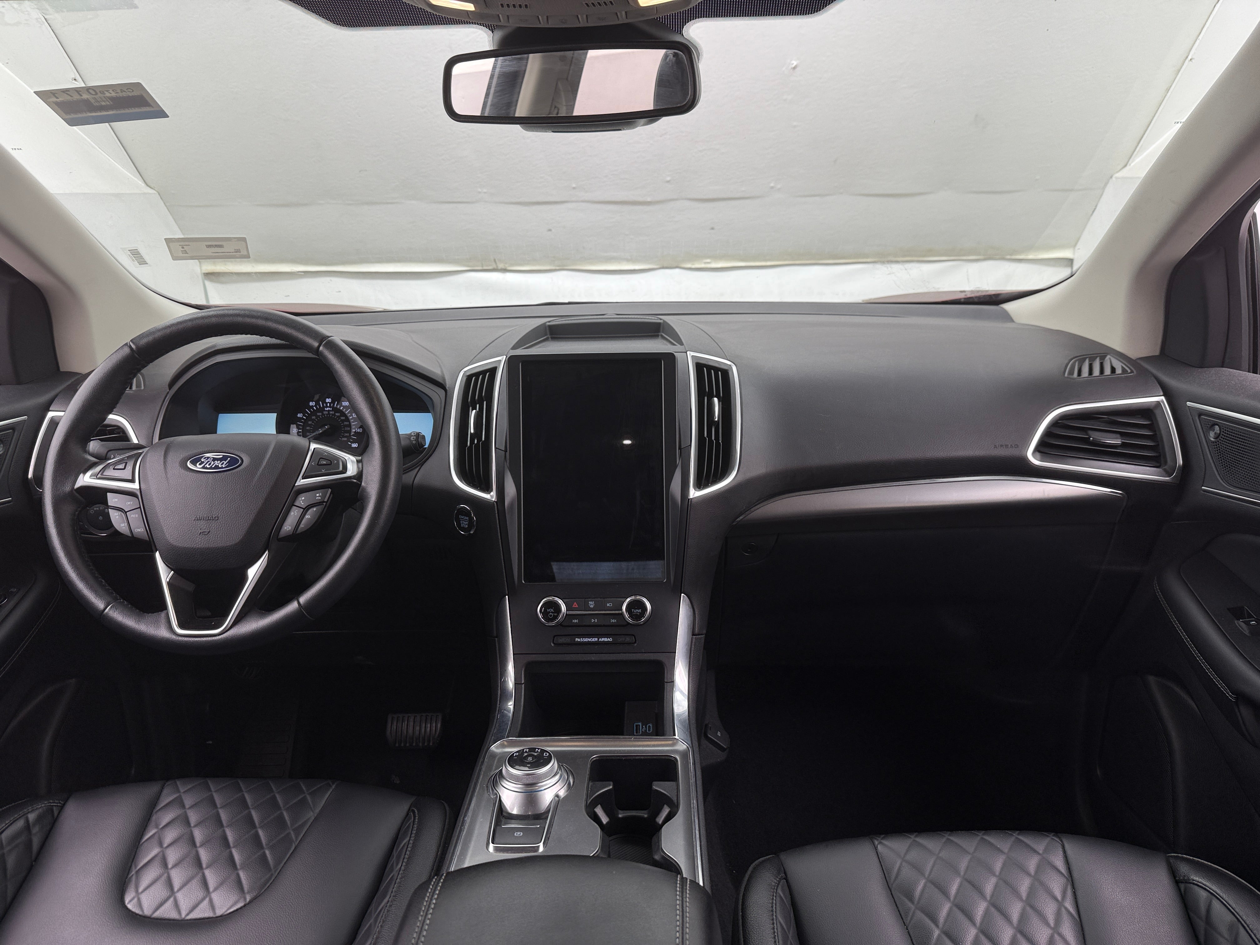2024 Ford Edge Titanium 2