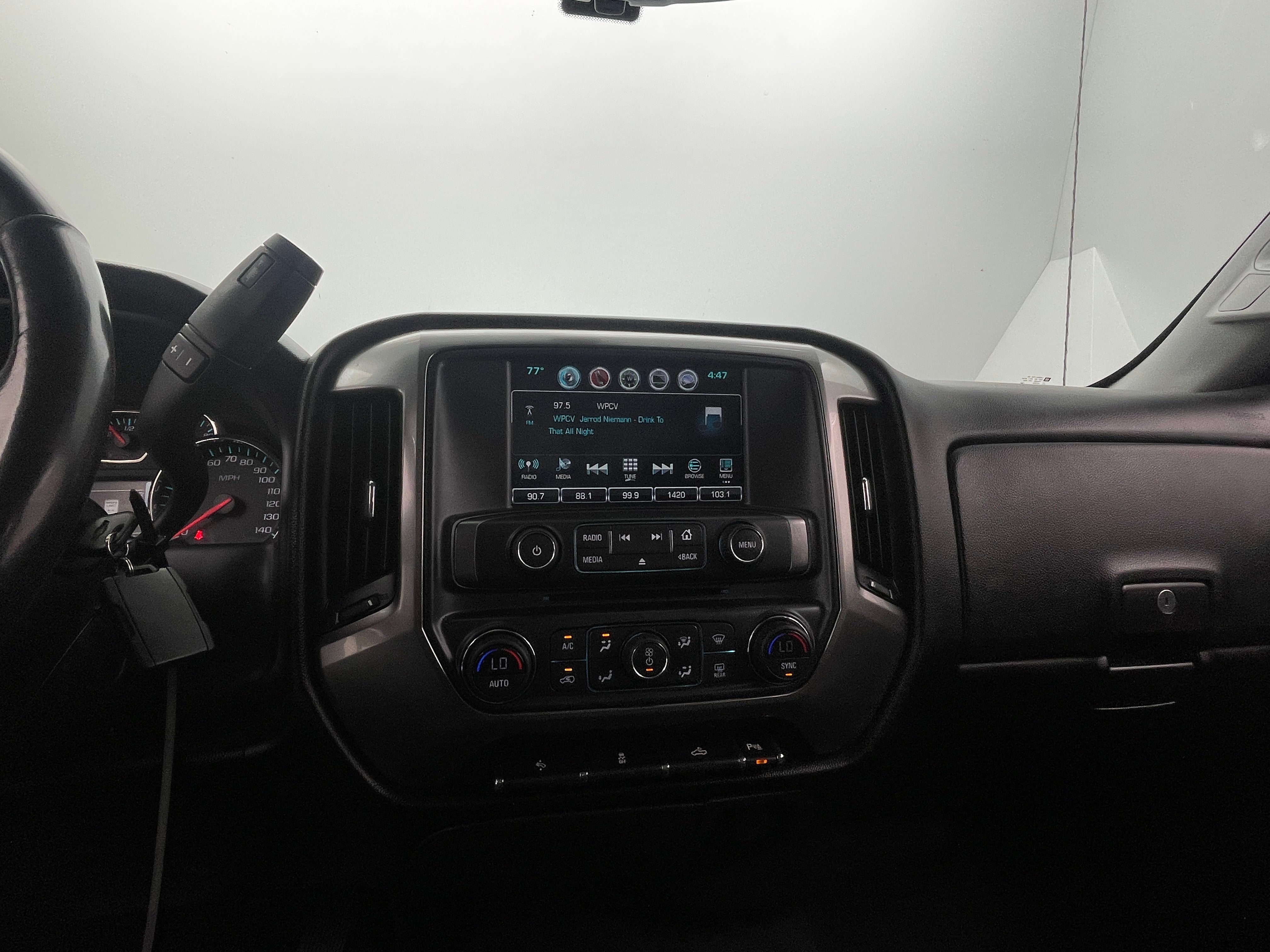 2018 Chevrolet Silverado 1500 LT 4