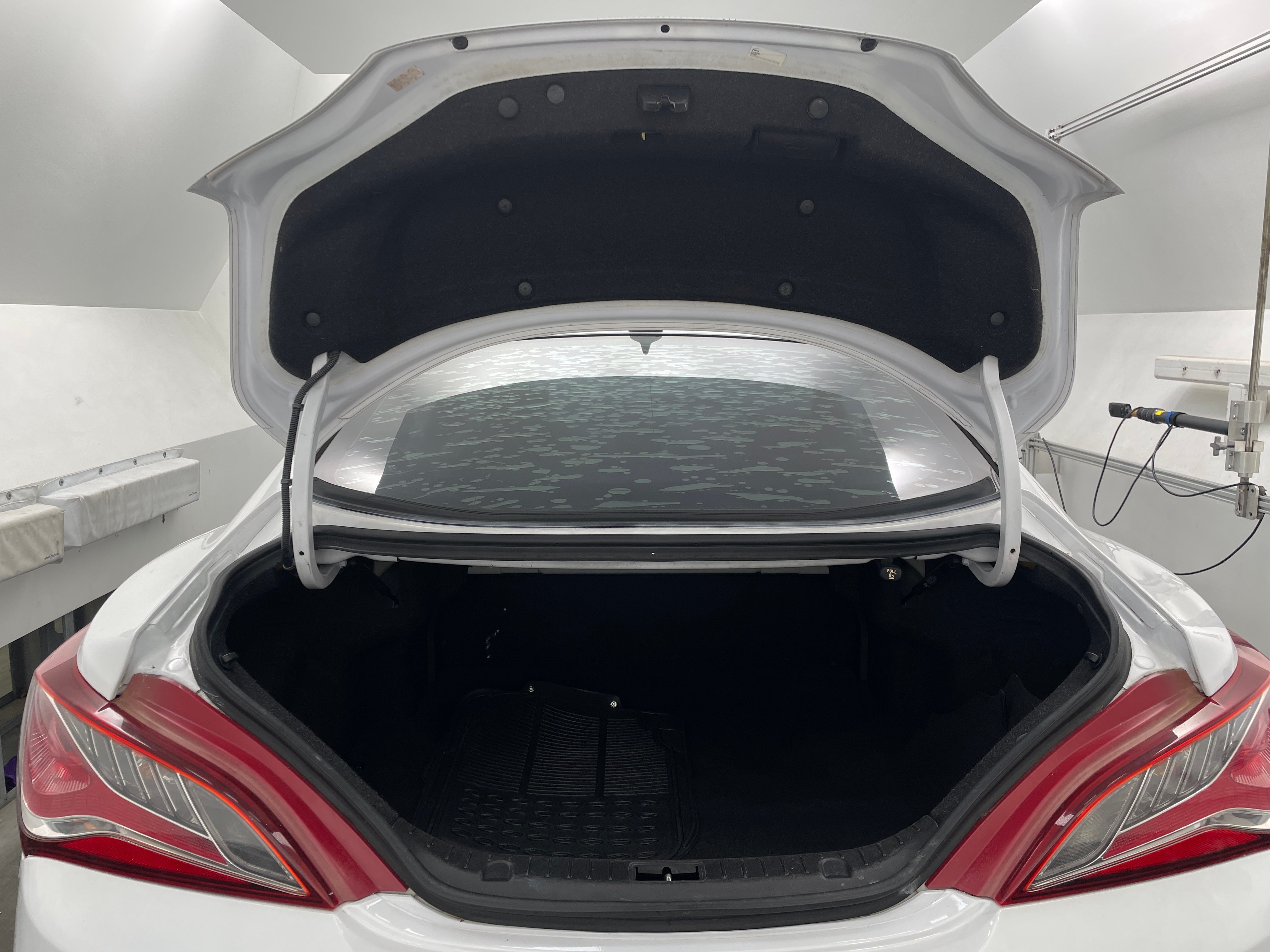 2014 Hyundai Genesis Grand Touring 5