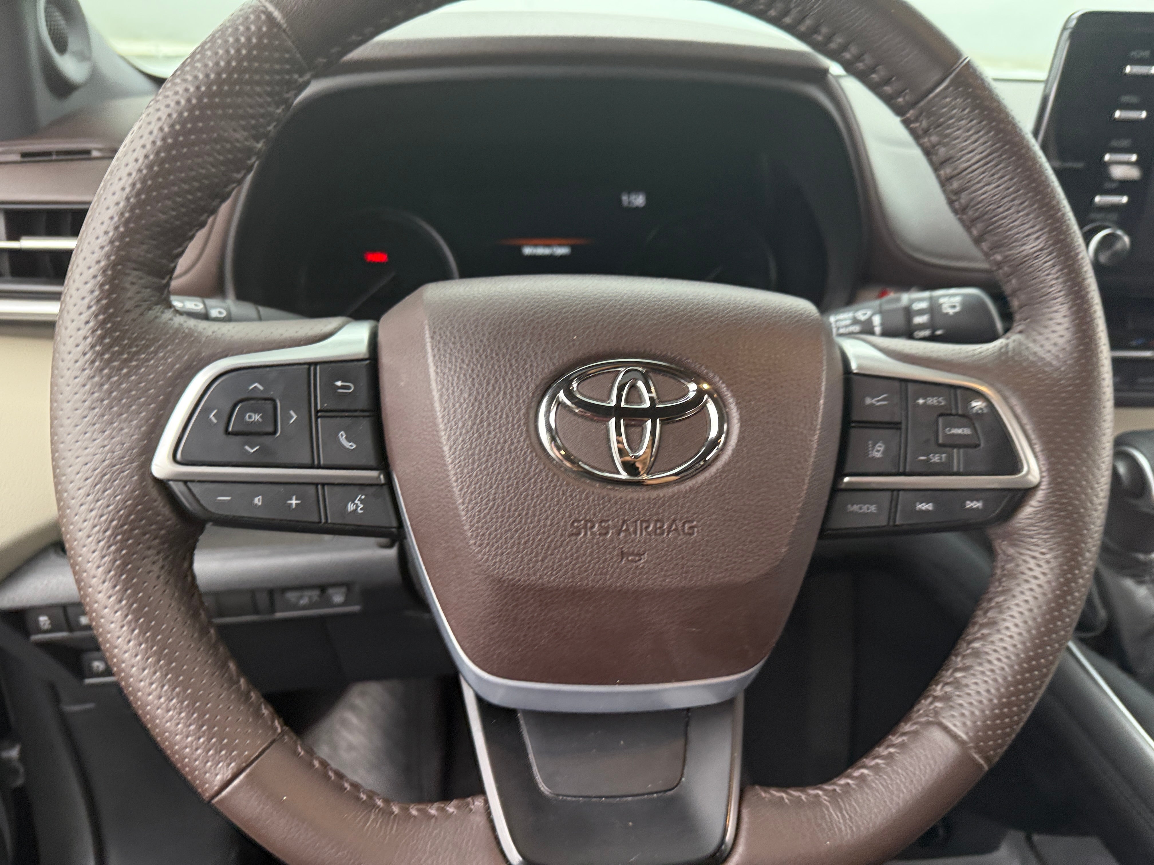 2021 Toyota Sienna Platinum 4