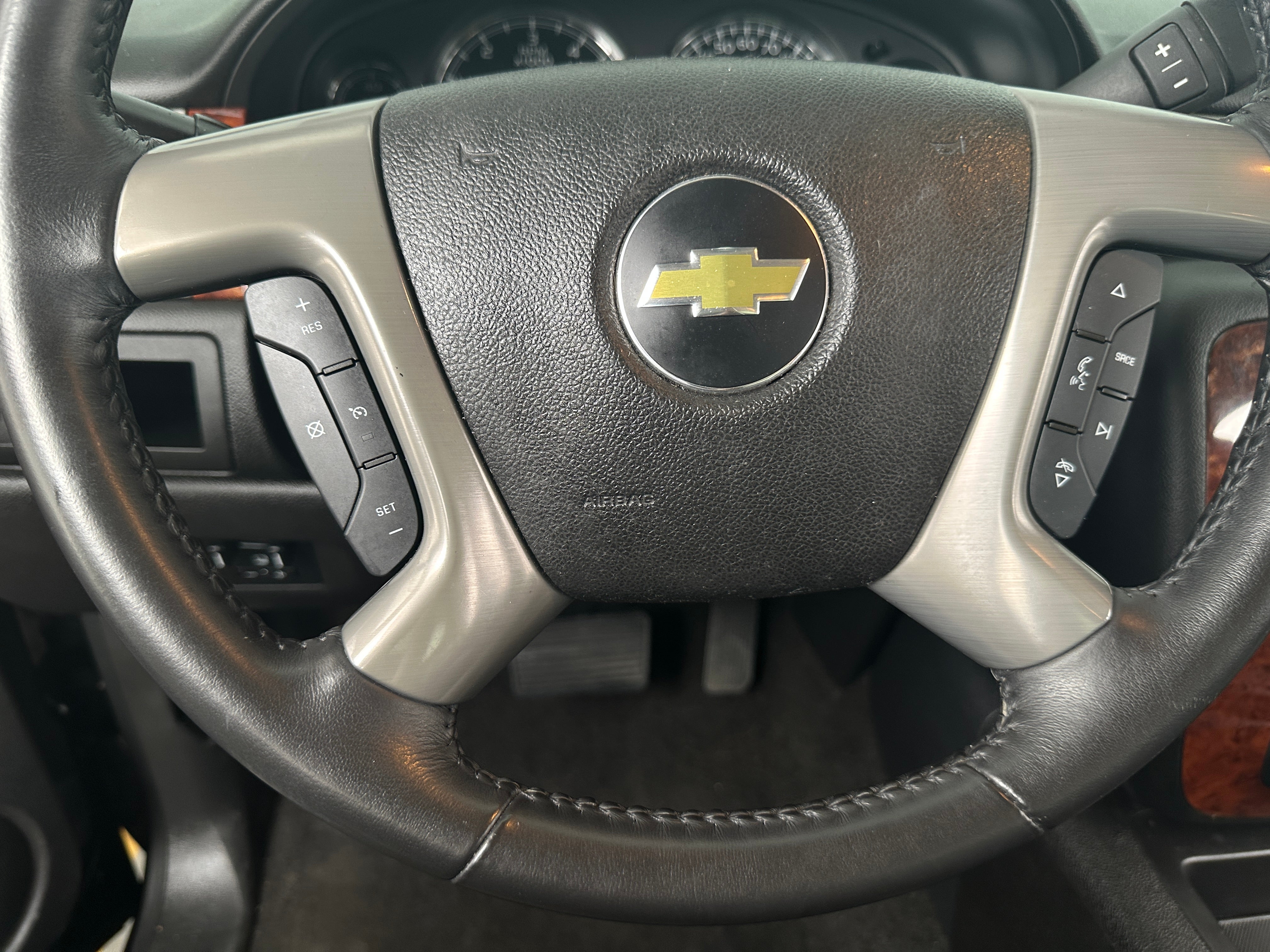 2012 Chevrolet Avalanche 1500 LT 4