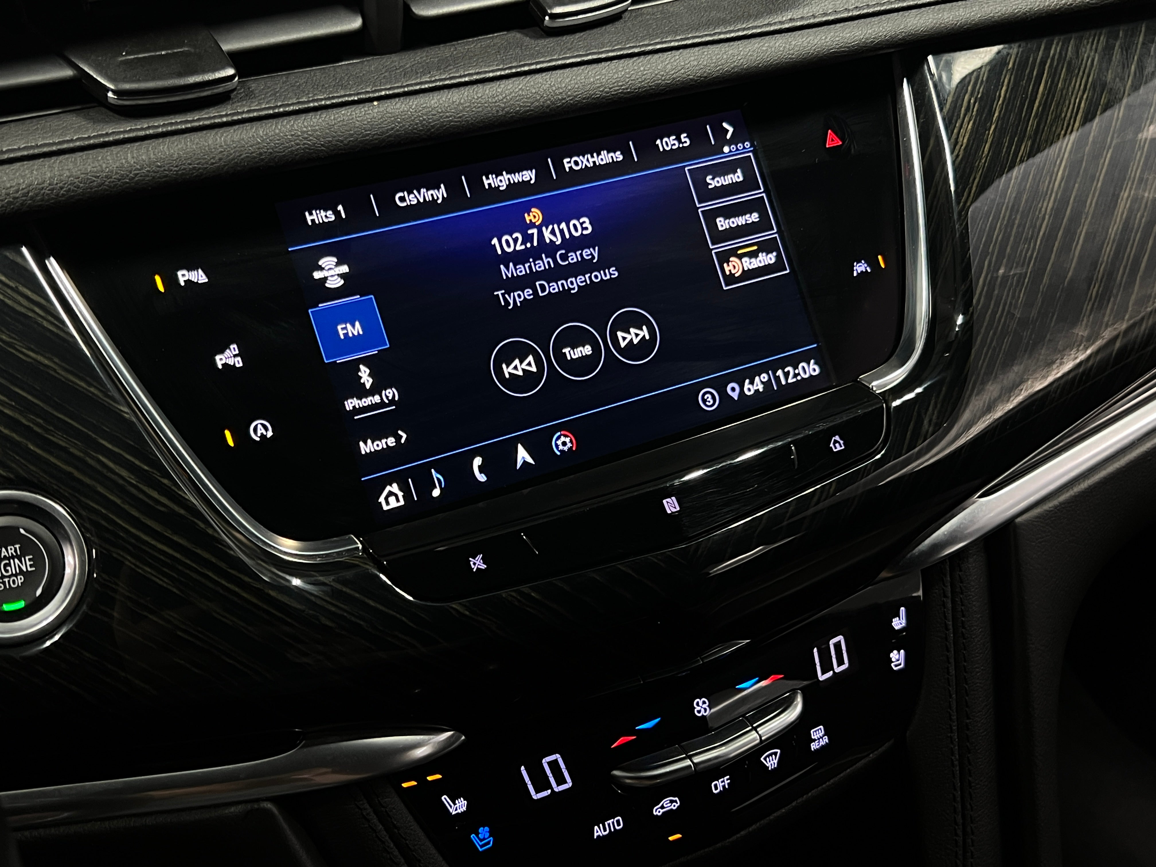 2020 Cadillac XT6 Premium Luxury 3
