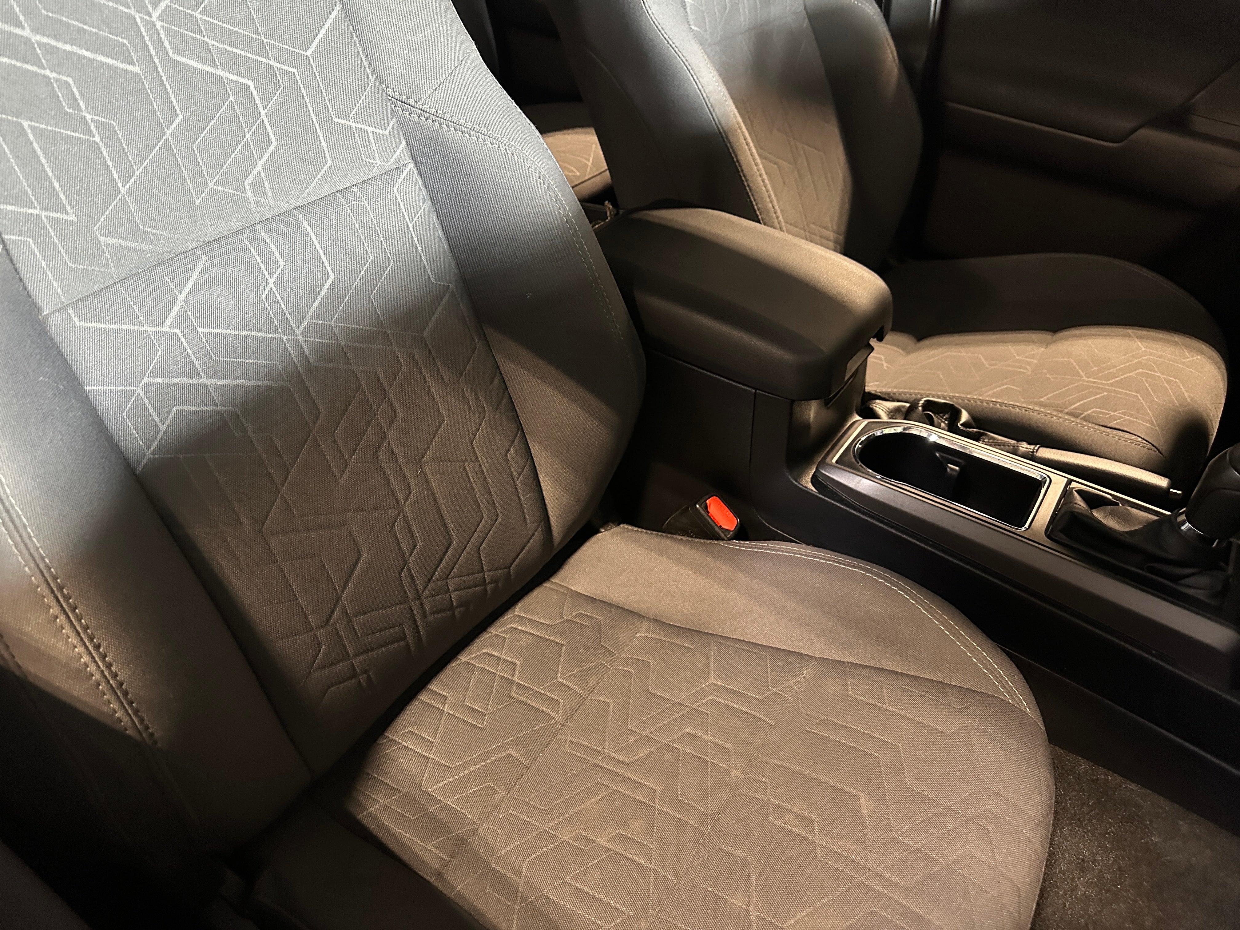2019 Toyota Tacoma TRD Off-Road 2