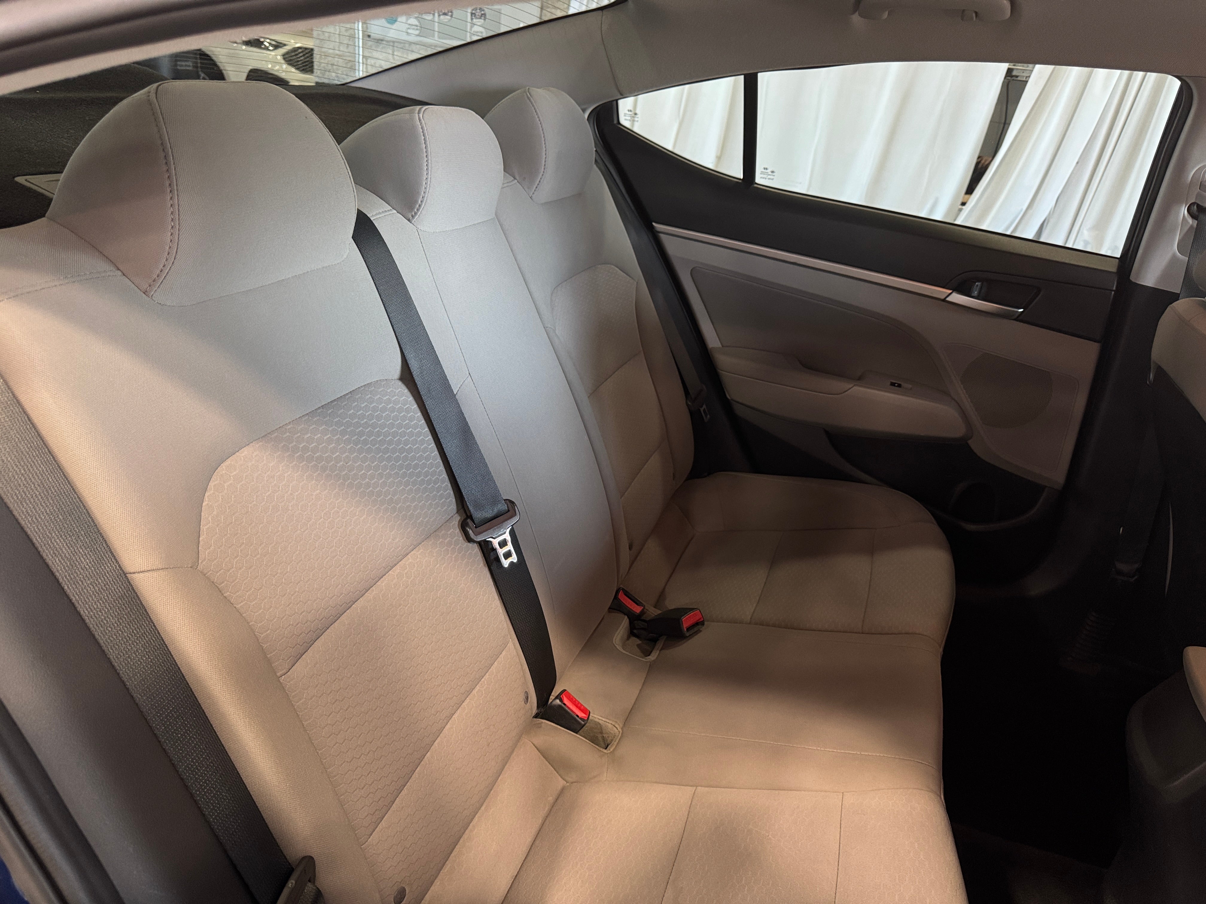 2020 Hyundai Elantra SEL 6