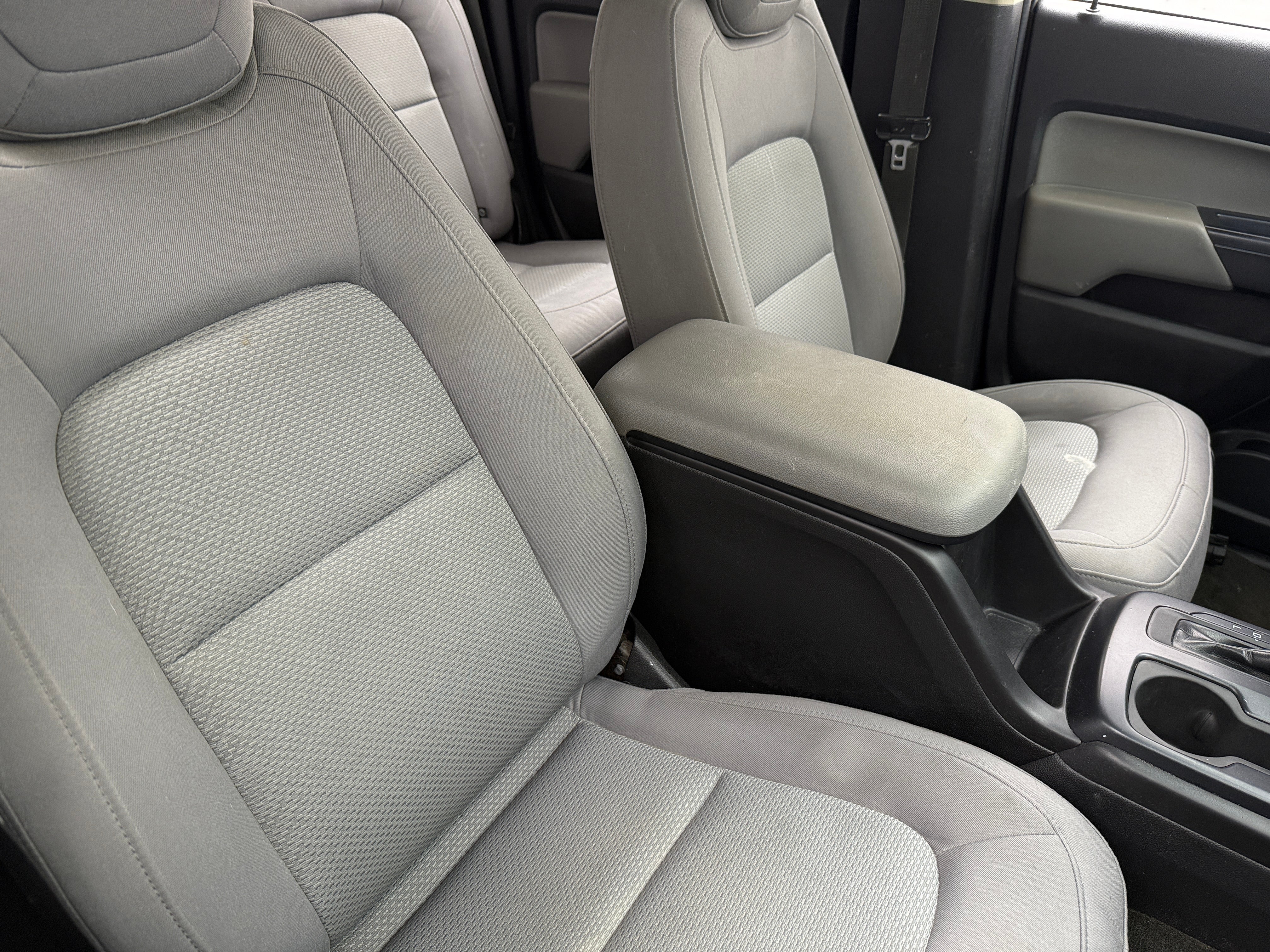 2017 Chevrolet Colorado Work Truck 2