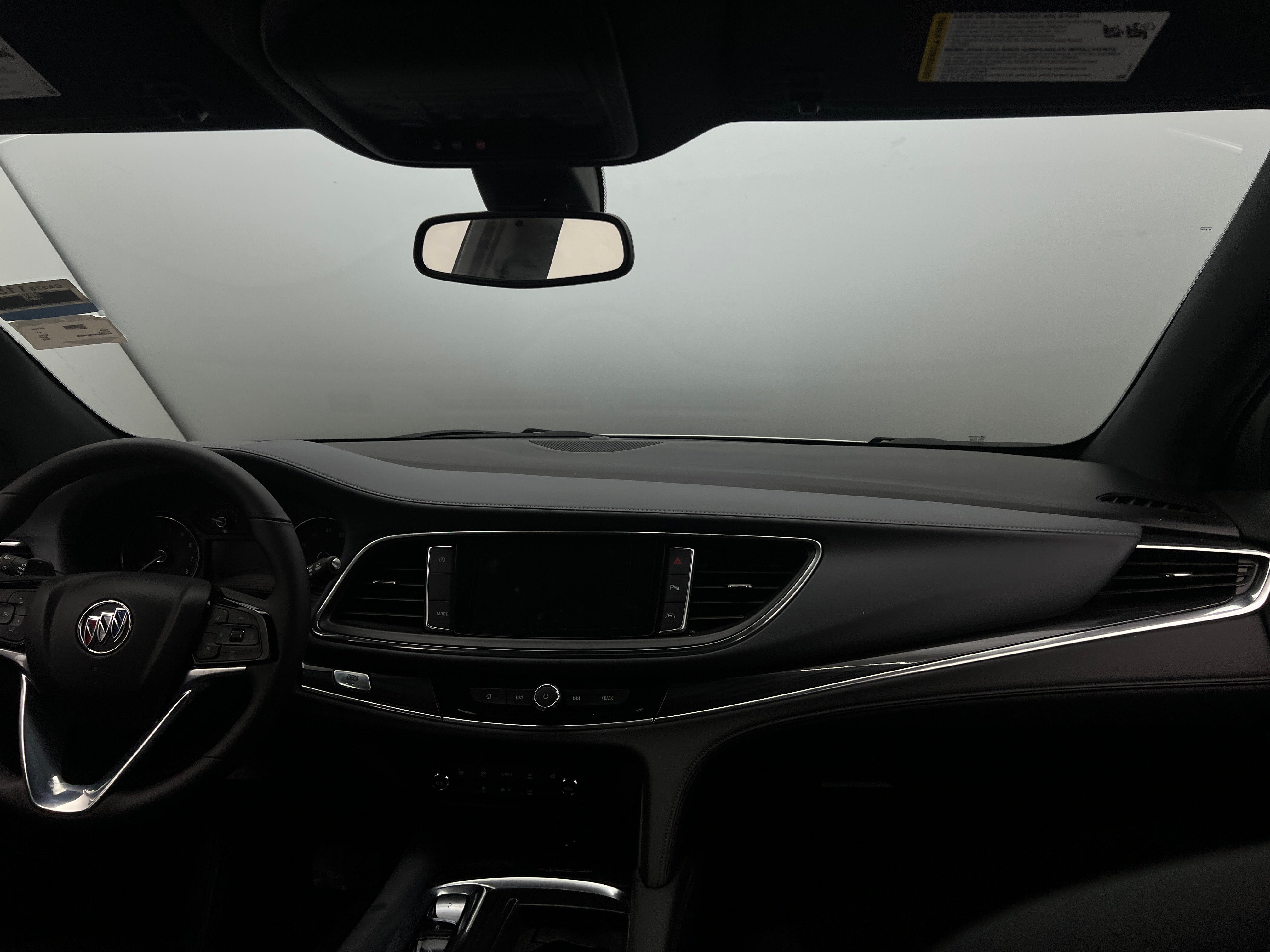 2022 Buick Enclave Essence 2