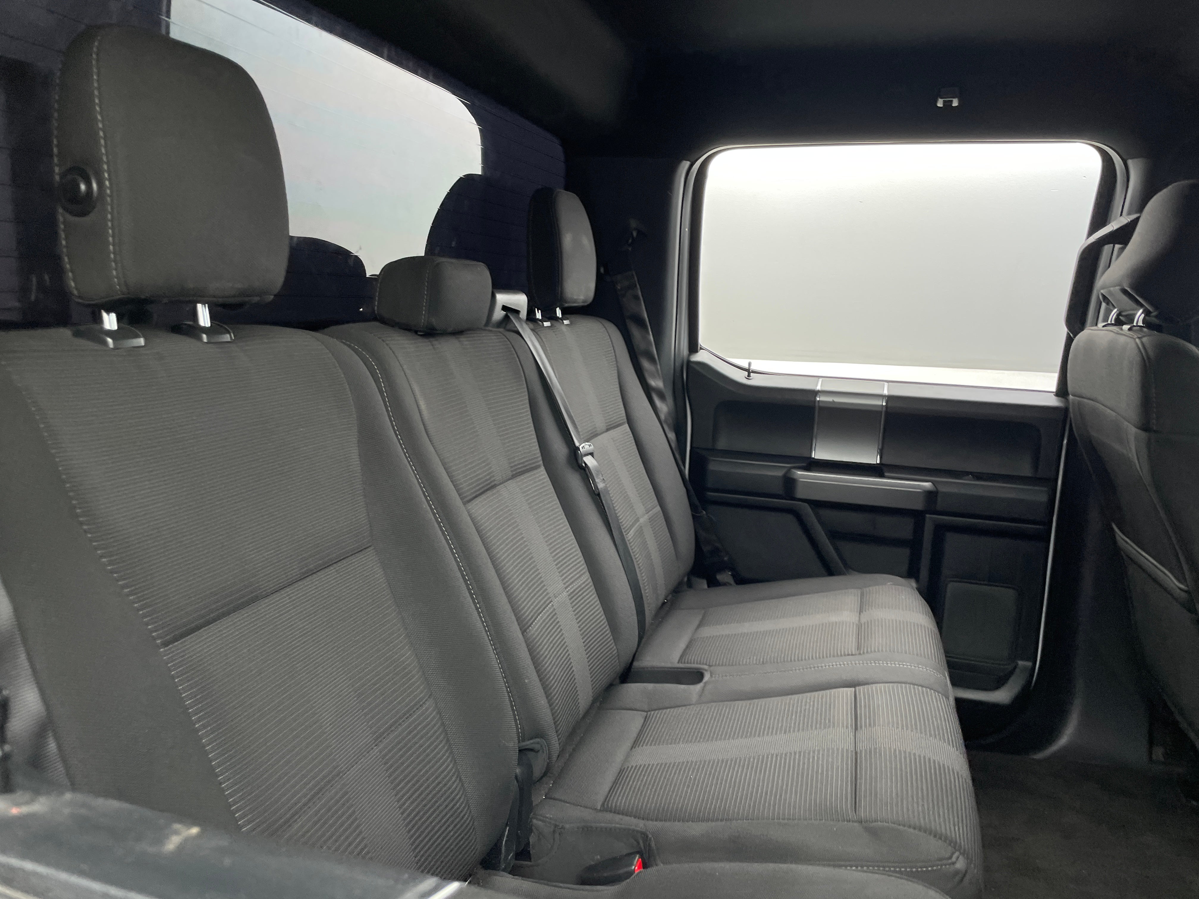 2017 Ford Econoline E-150 6