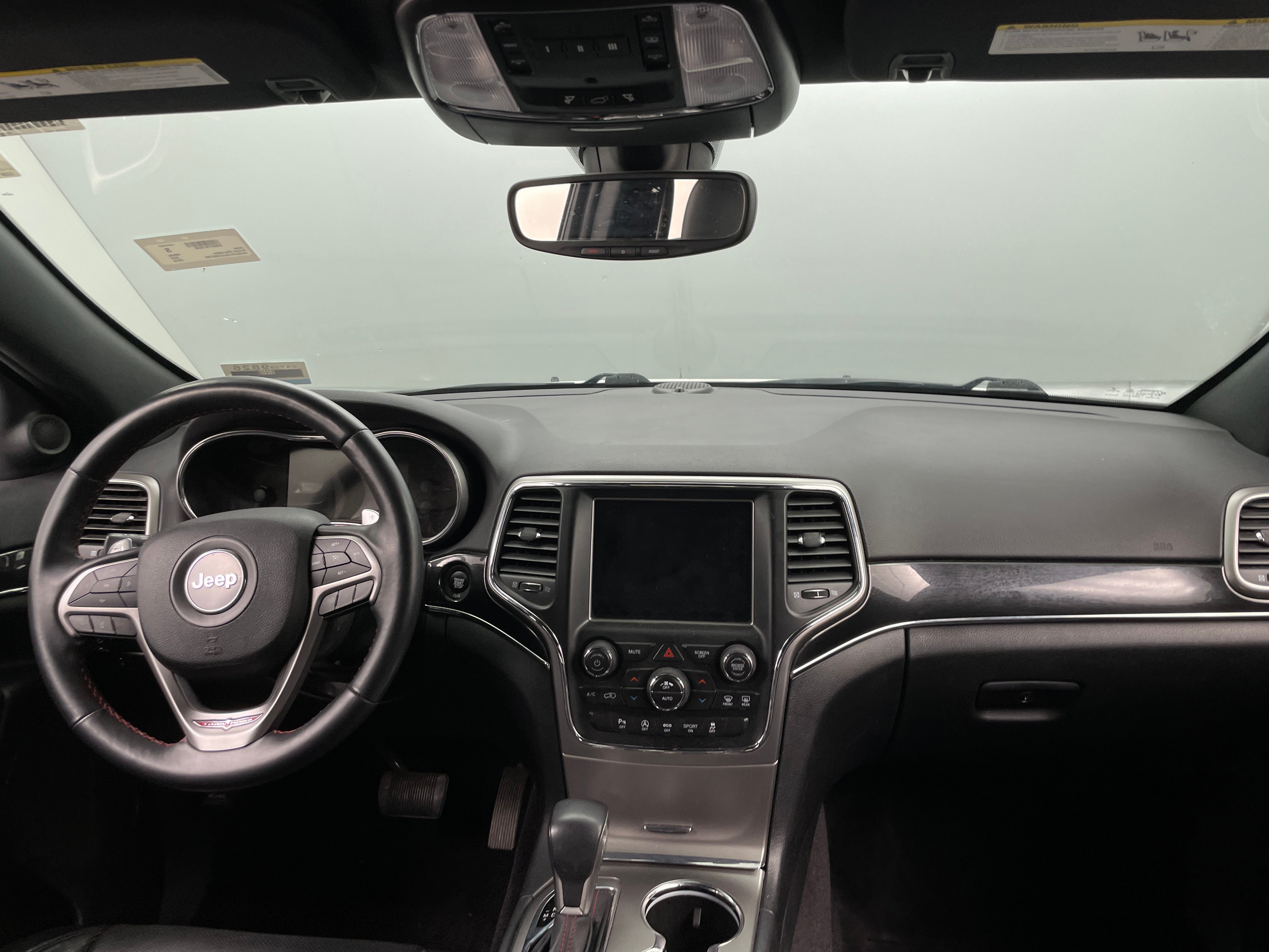 2018 Jeep Grand Cherokee Trailhawk 2